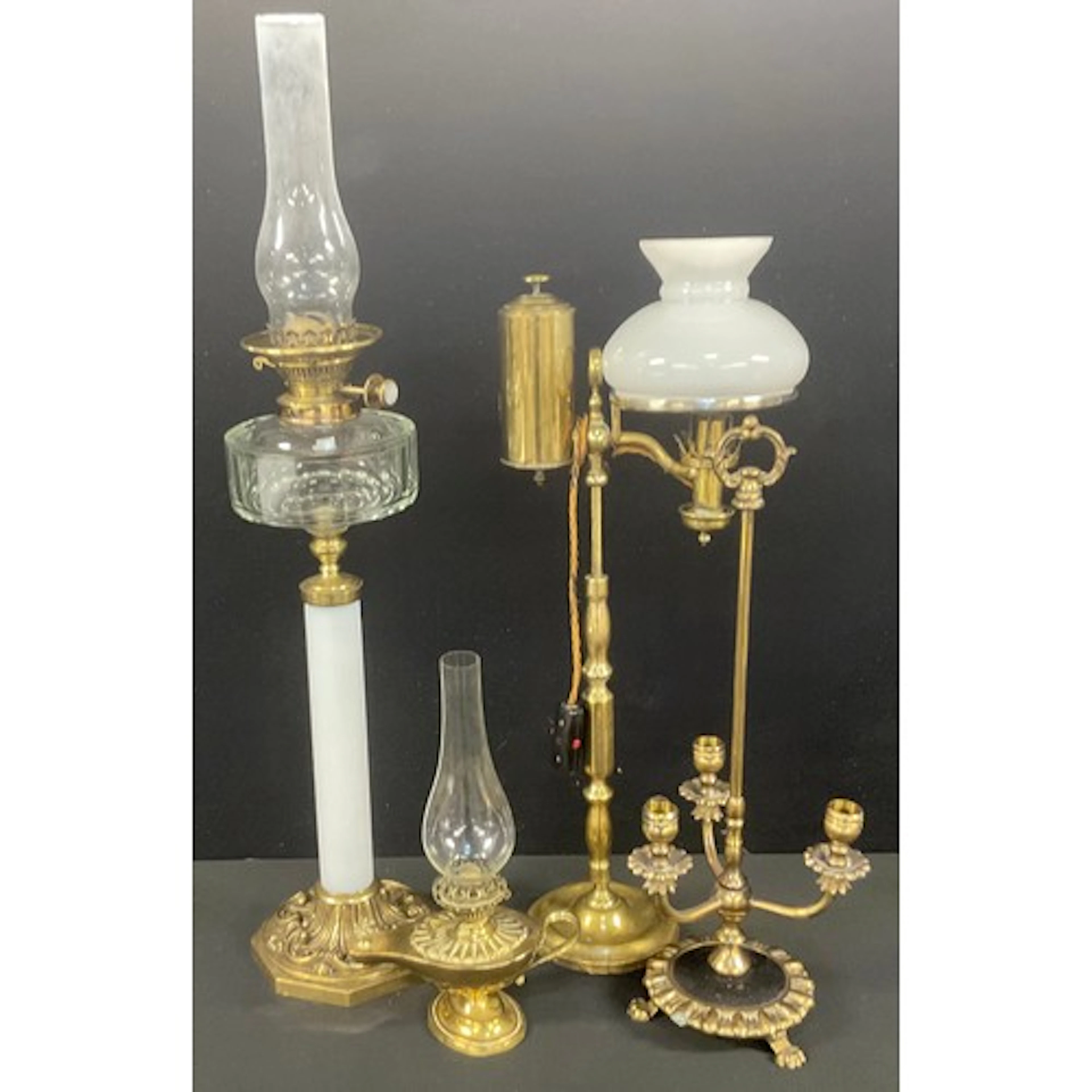 A Victorian oil lamp, Hinks & Sons, facetted clear glass fon...