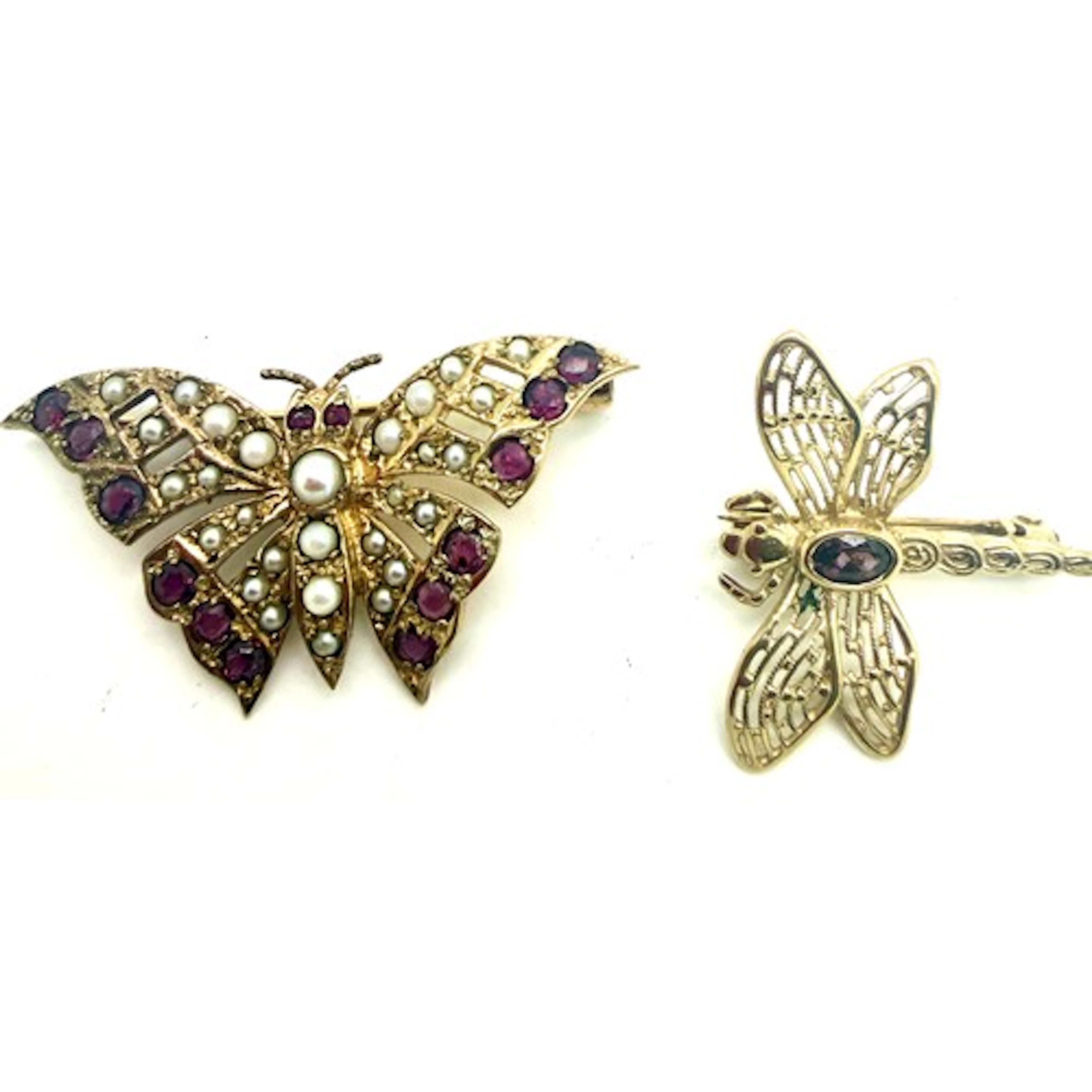 Two 9 carat gold brooches in the form of a butterfly and an ...