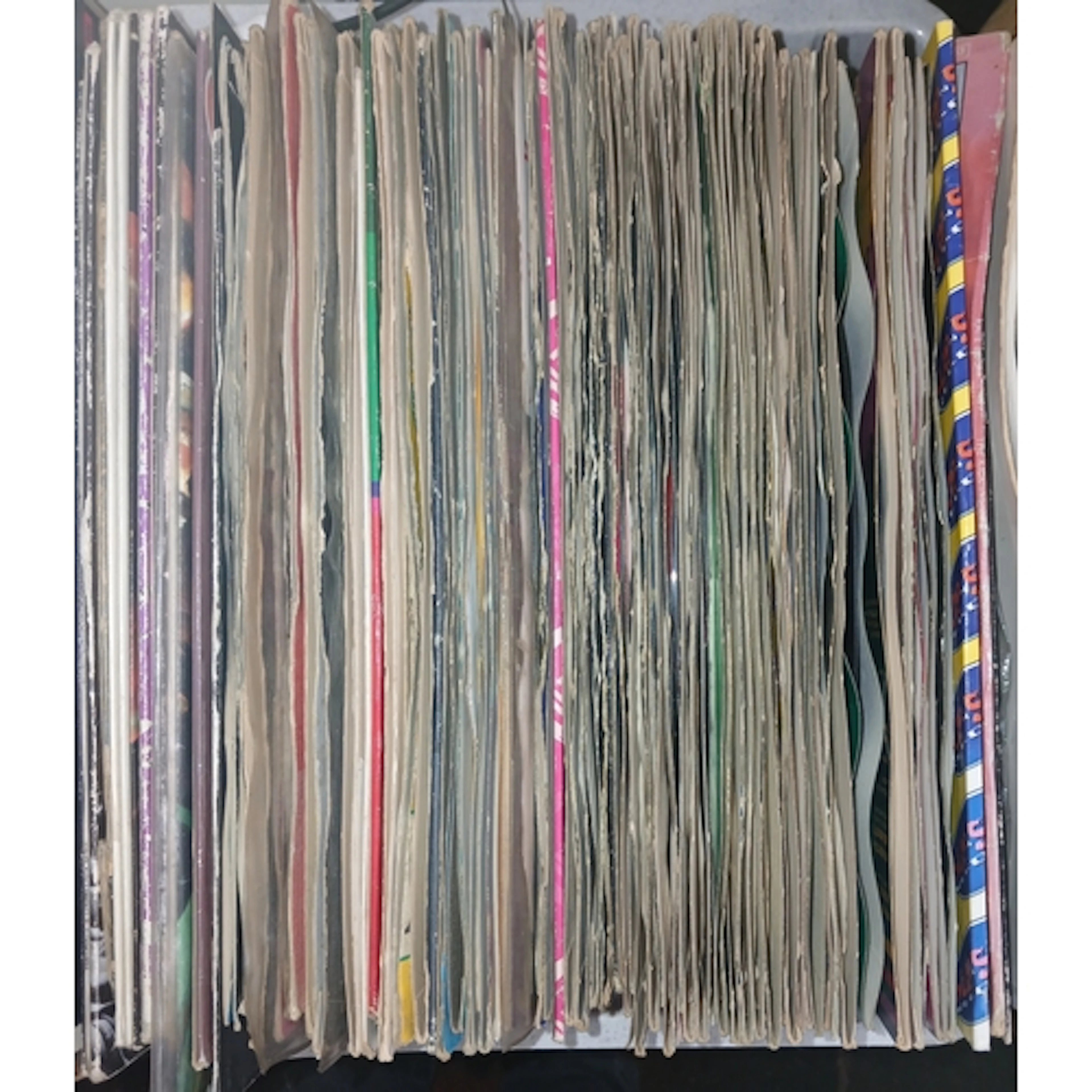 A box of mainly 1990s 12" dance singles.