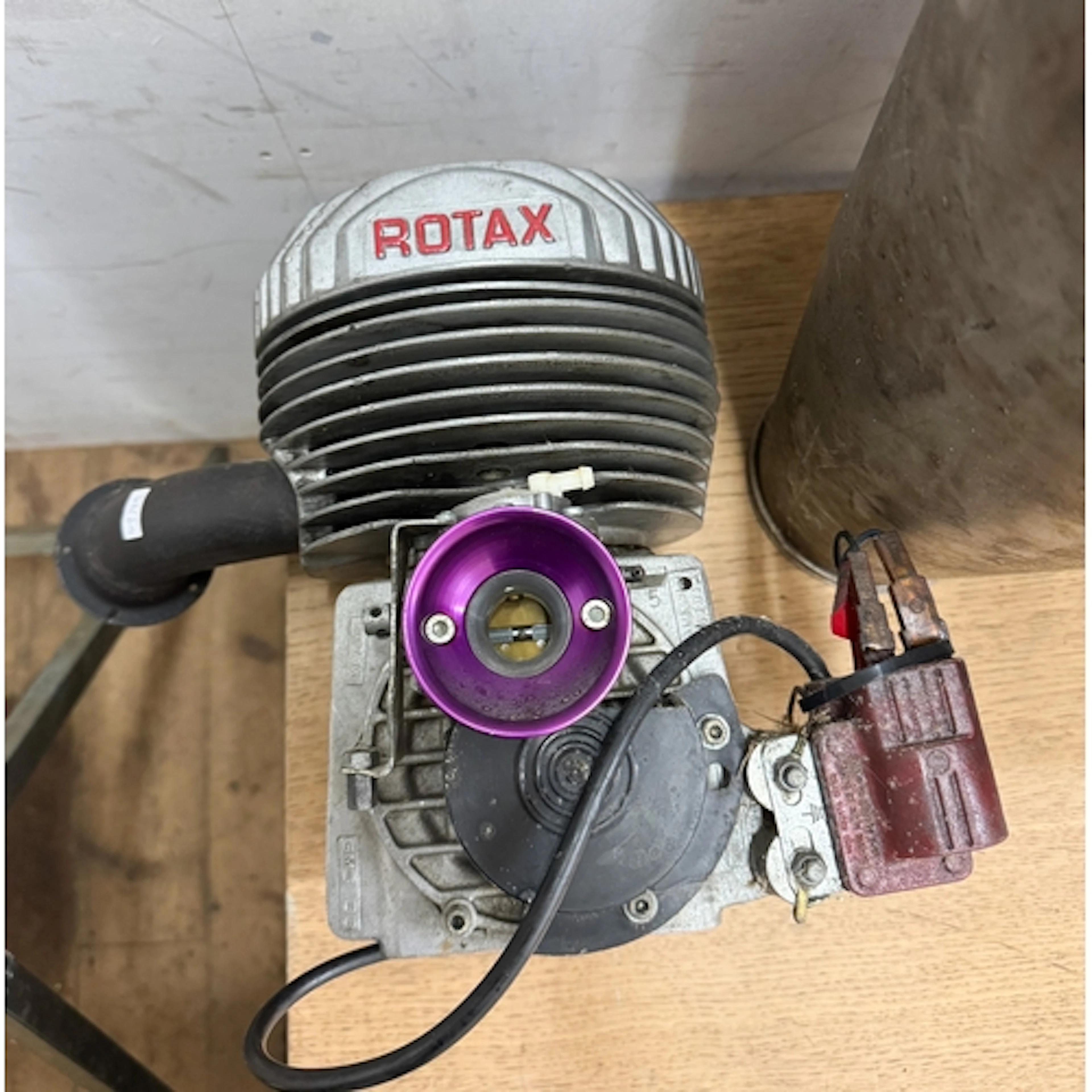 A Rolls Royce jet engine combustion chamber together with a ...