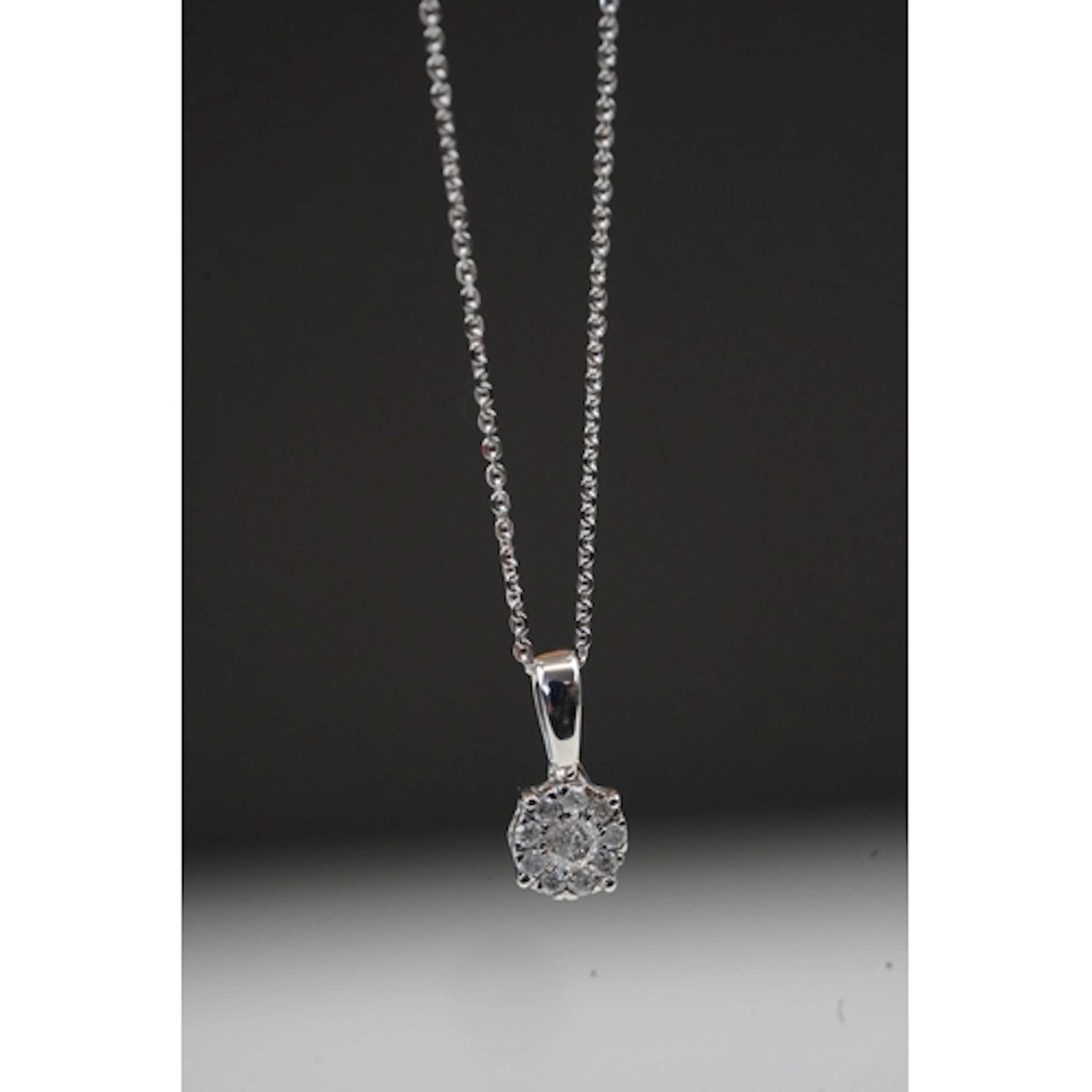 9ct white gold pendant necklace
