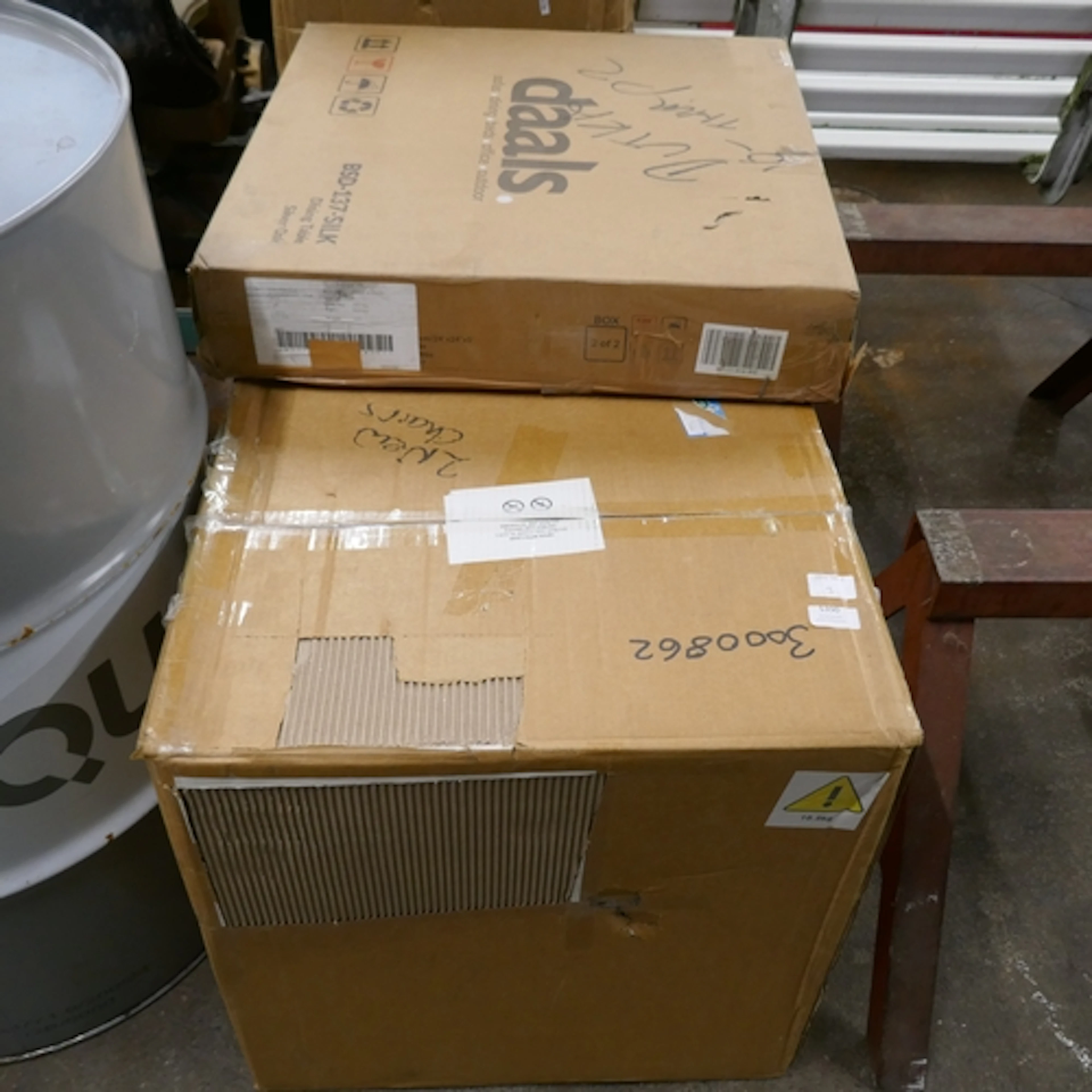 4 x leaf/grass design dining chairs - unused - boxed and a s...