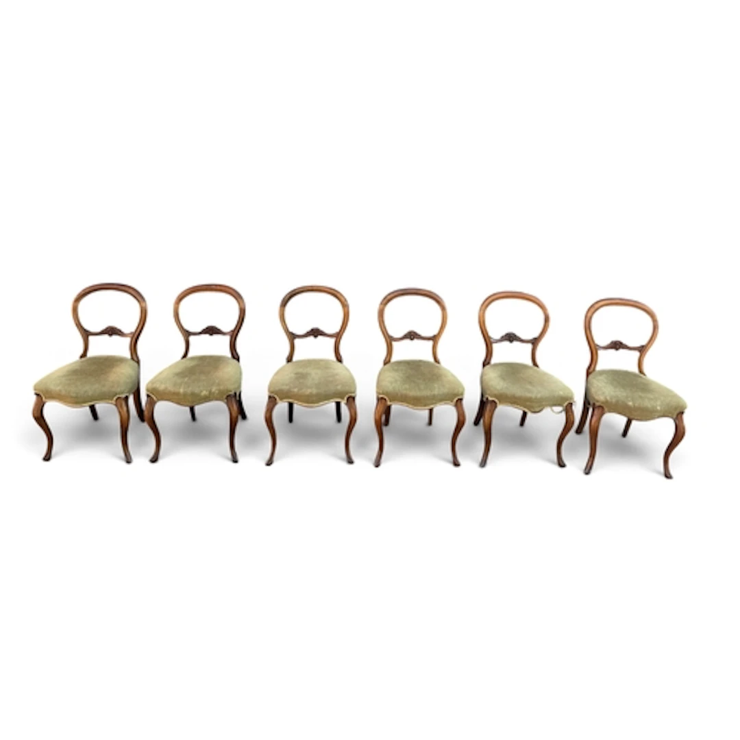 A SET OF SIX VICTORIAN MAHOGANY BALLOON BACK DINING CHAIRS 8...