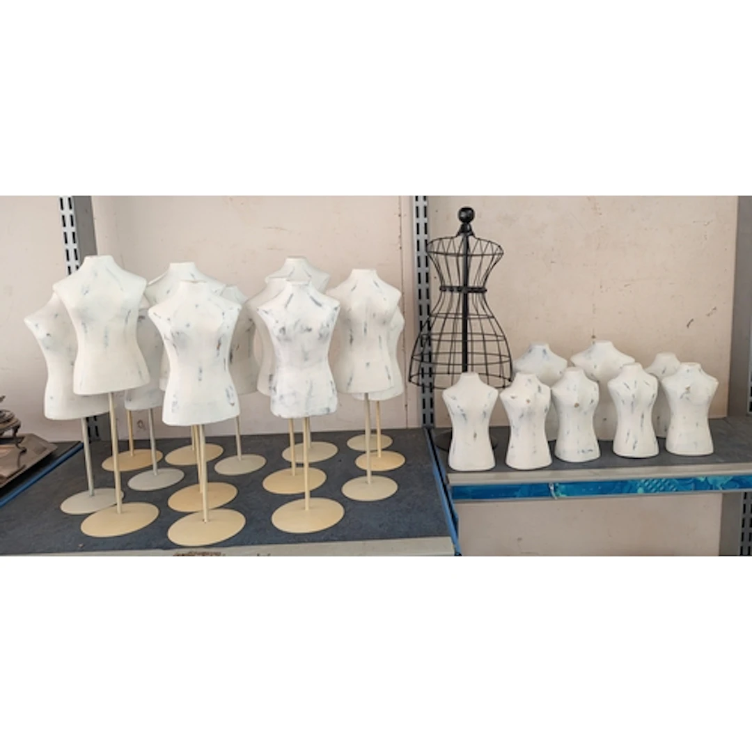 Quantity of modern torso shaped jewellery display stands - o...