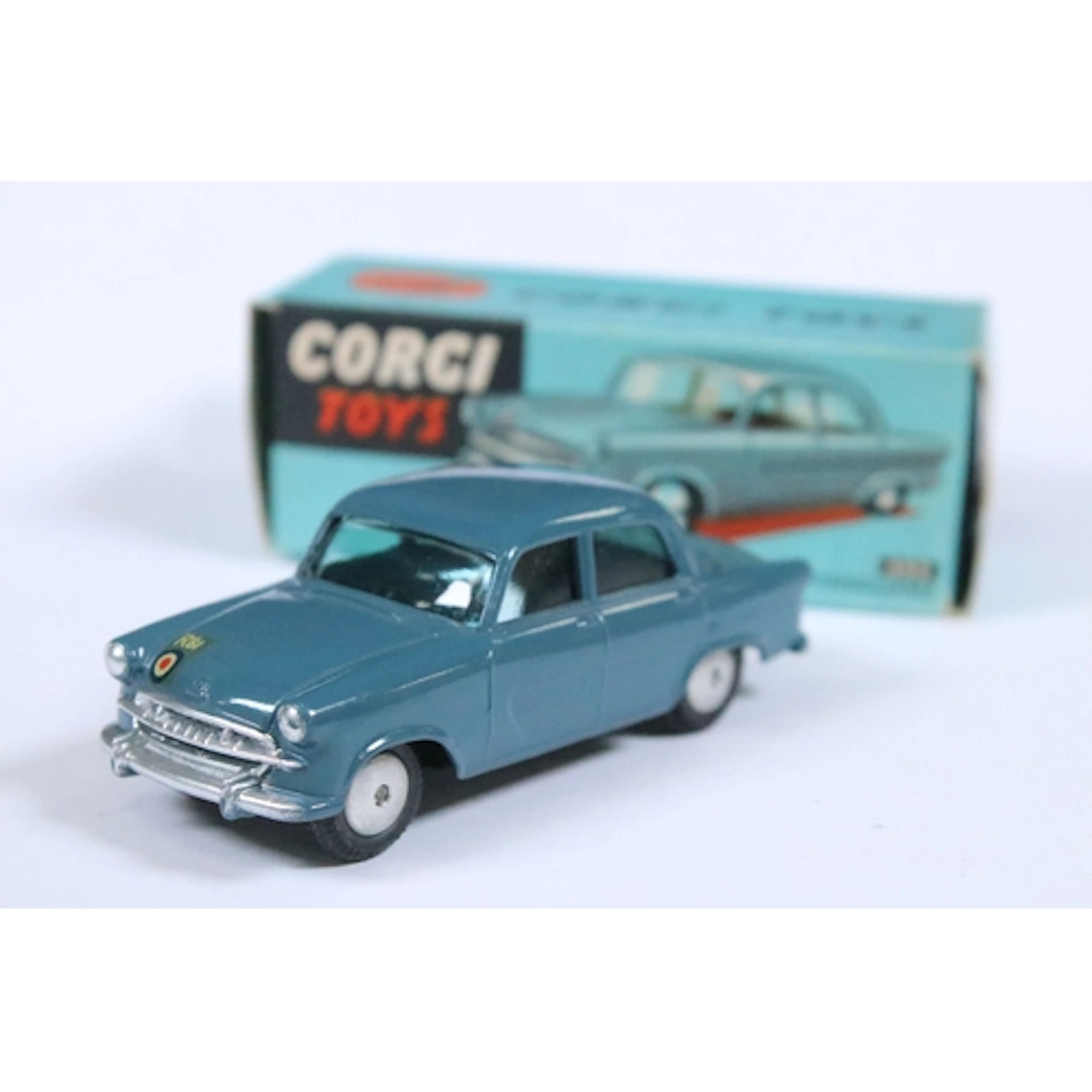 Boxed Corgi 352 RAF Staff Car Standard Vanguard diecast mode...