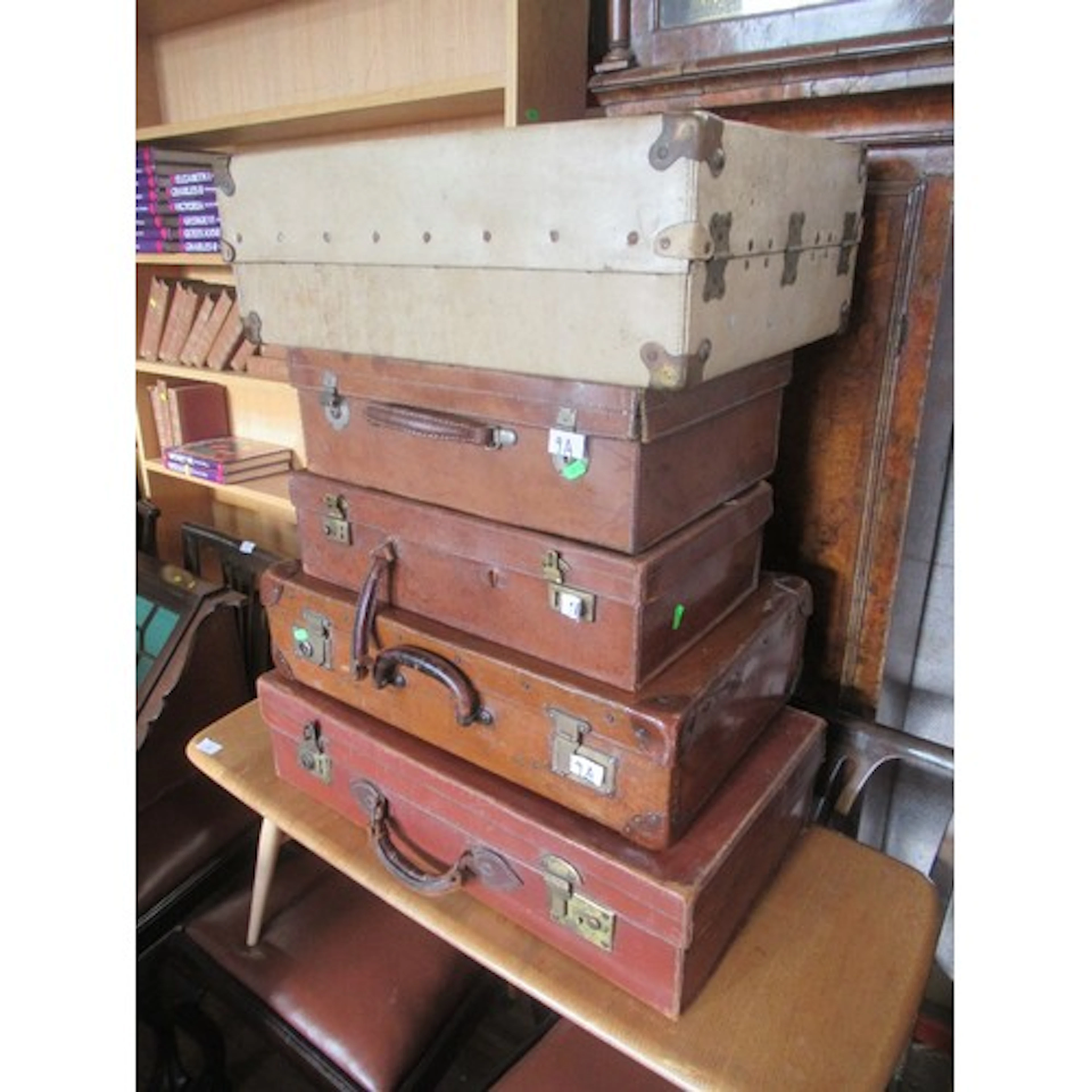 Six vintage cases to include leather examples
