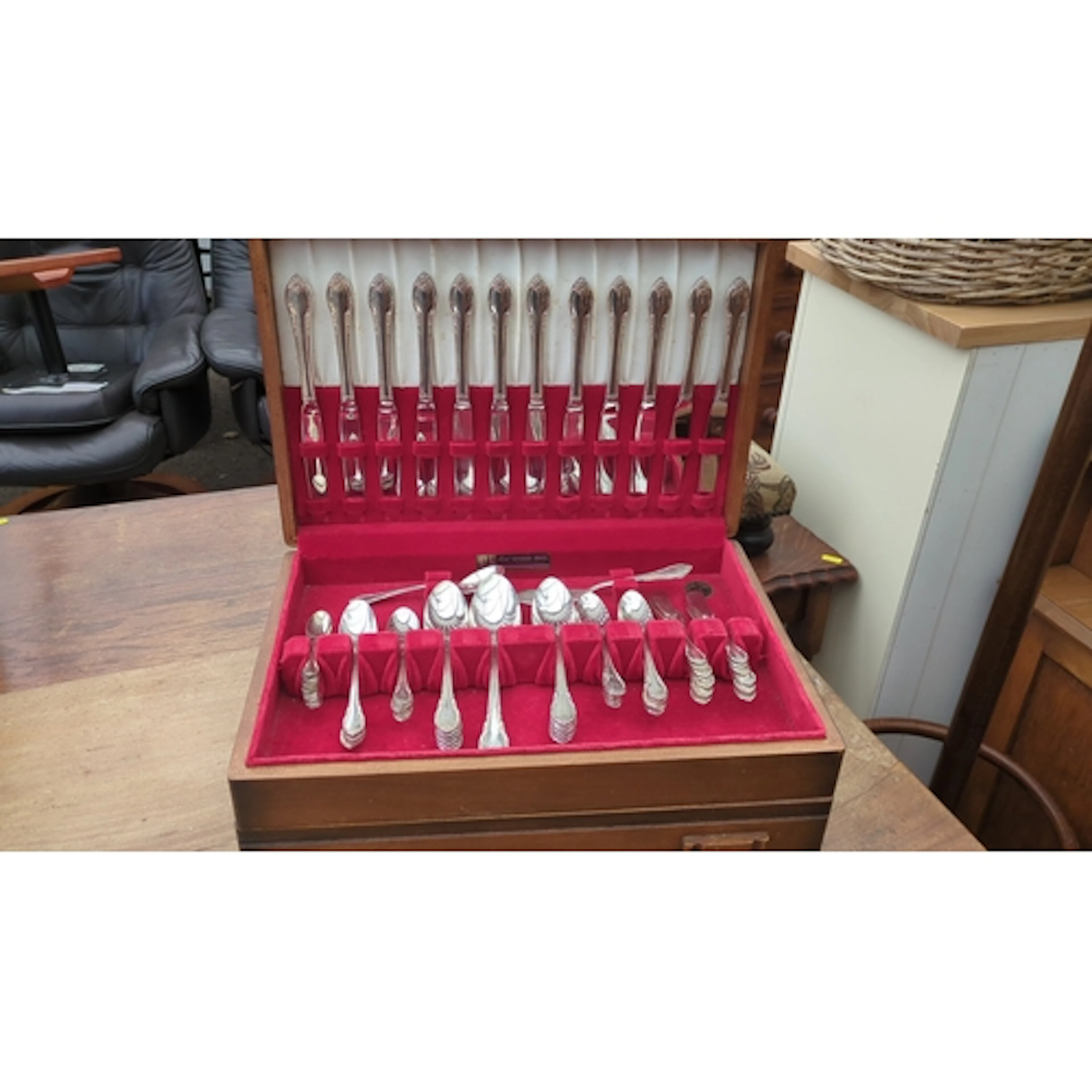 1847 Rogers Bros. silverplate flatware service, in a fitted ...