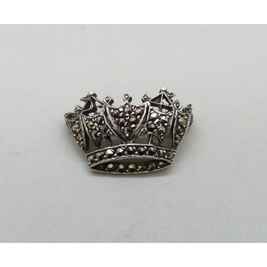 An Art Deco Royal Navy sweetheart silver brooch in the form ...