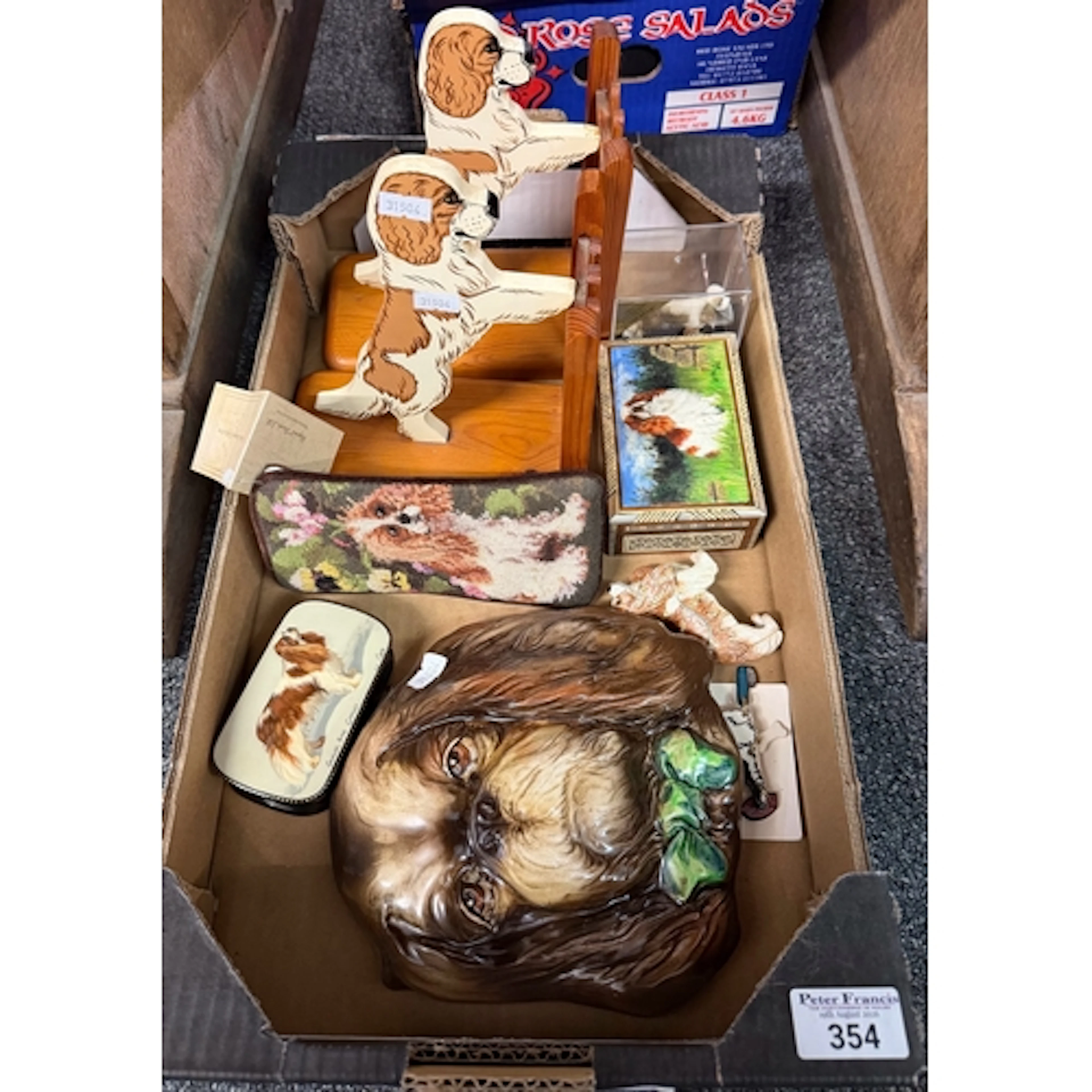 Box of assorted dog decorated items to include: Pekinese wal...