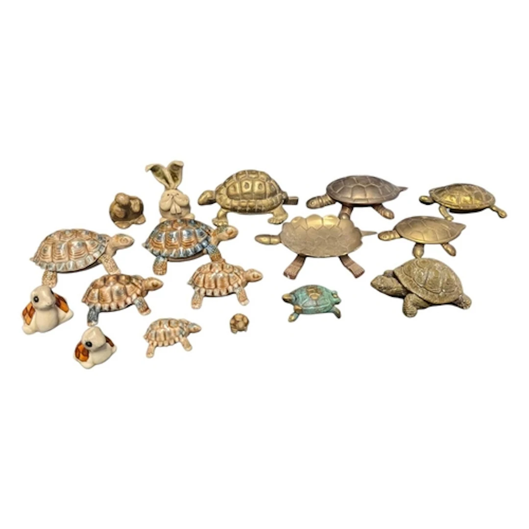 Collection of late 20th century vintage turtle ornament figu...
