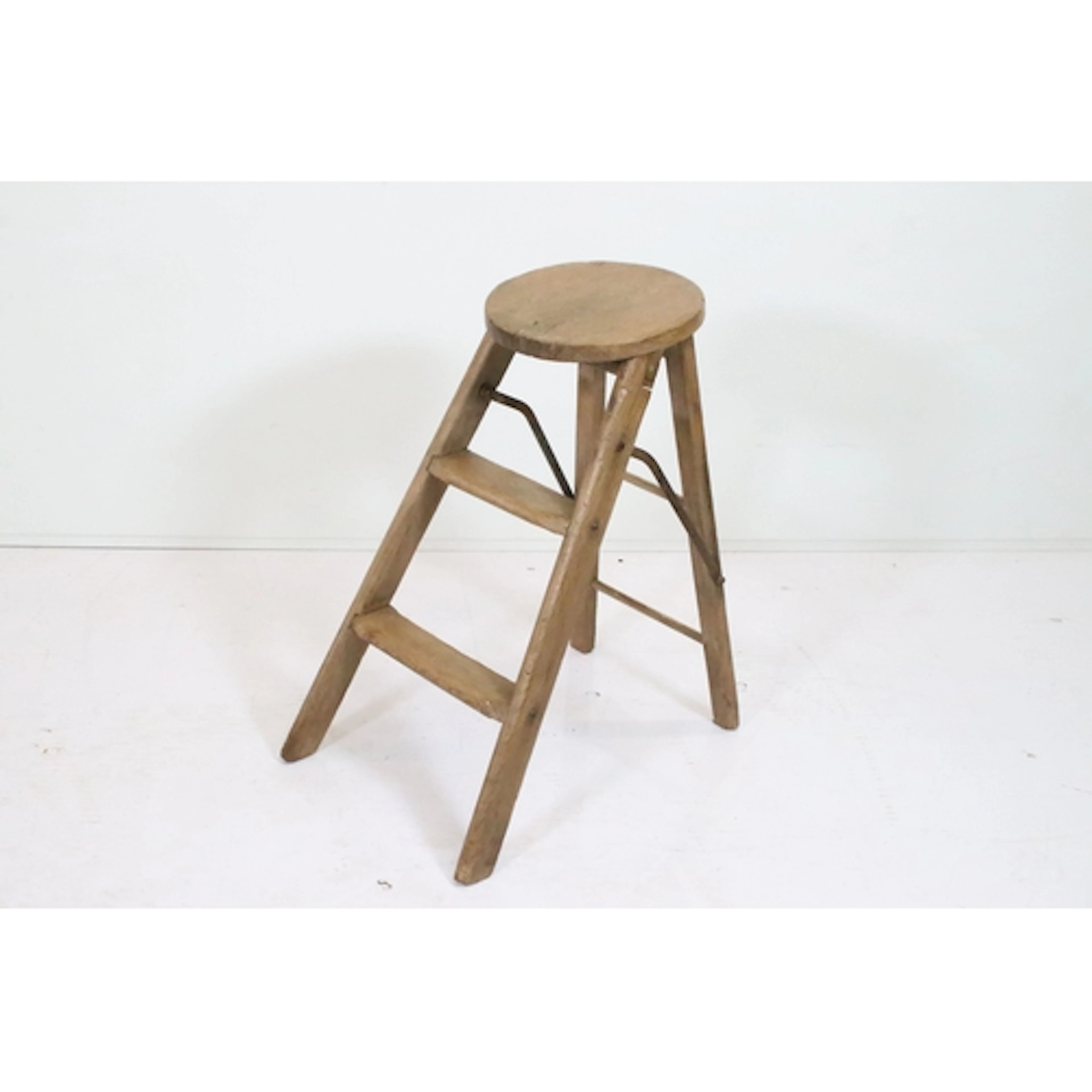 Antique ‘ Atlas ‘ oak stool ladder, made by Banfield Knight ...