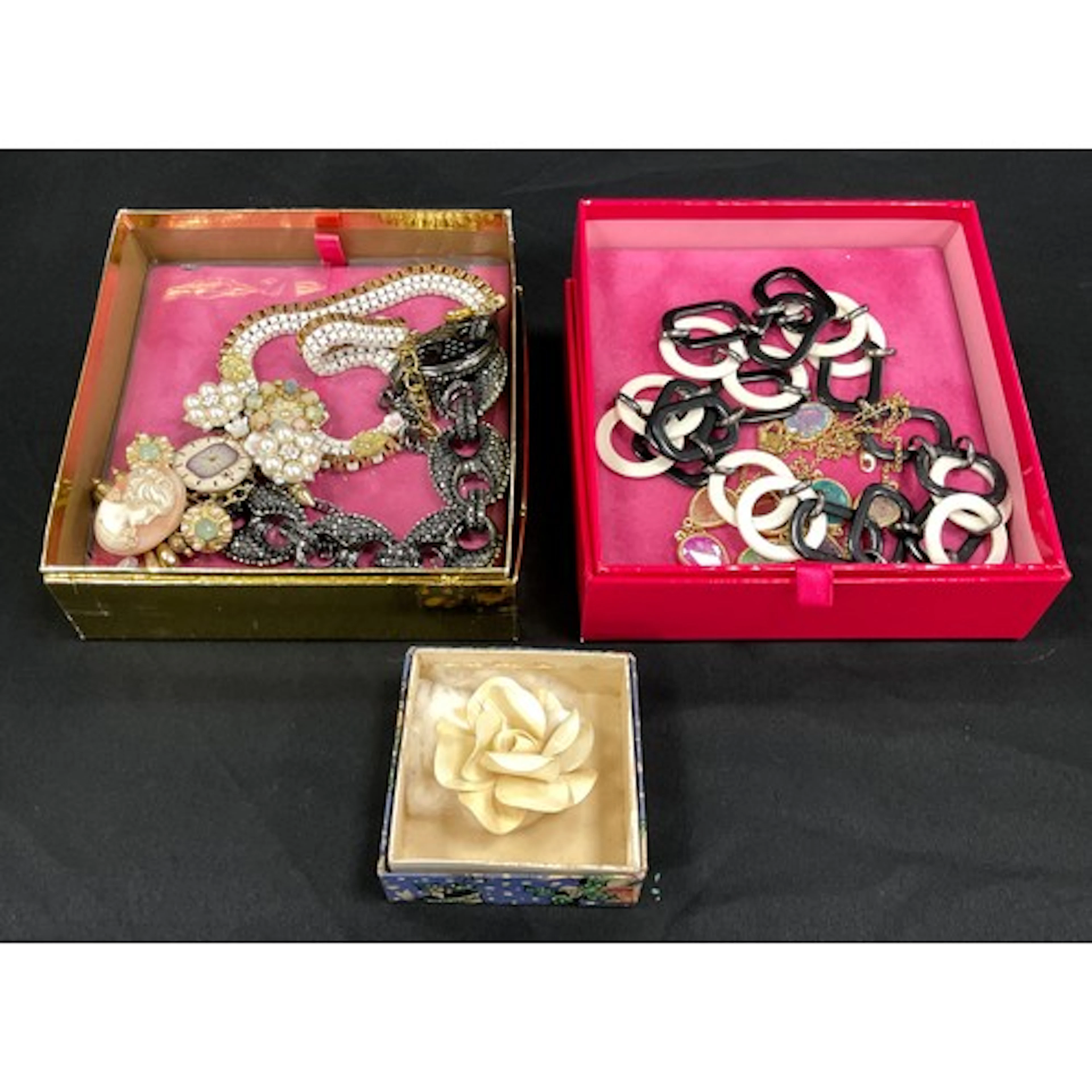 Jewellery - Butler and Wilson Mariner link over sized neckla...