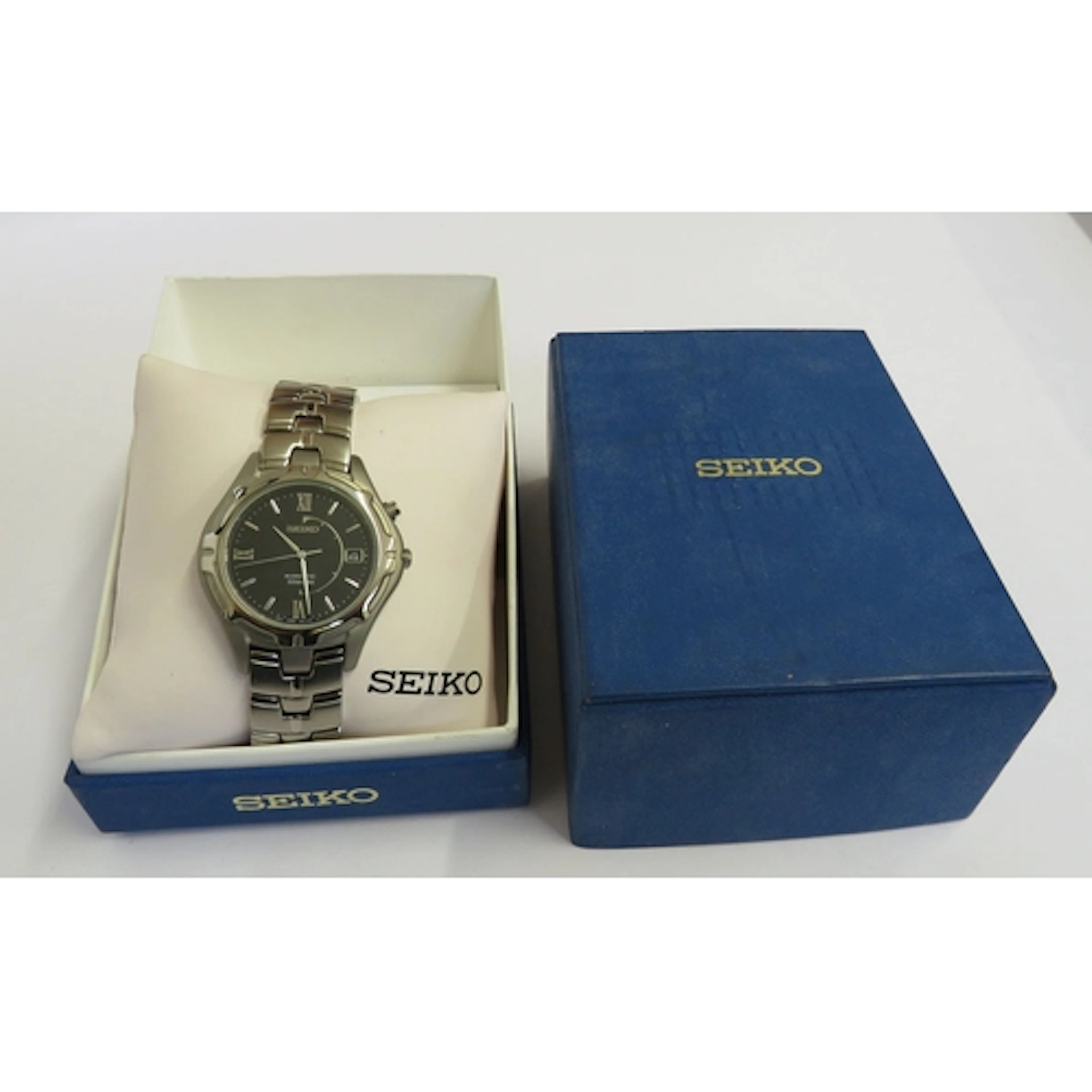 Boxed Seiko Kinetic Titanium Gents Watch, roman numerals, br...