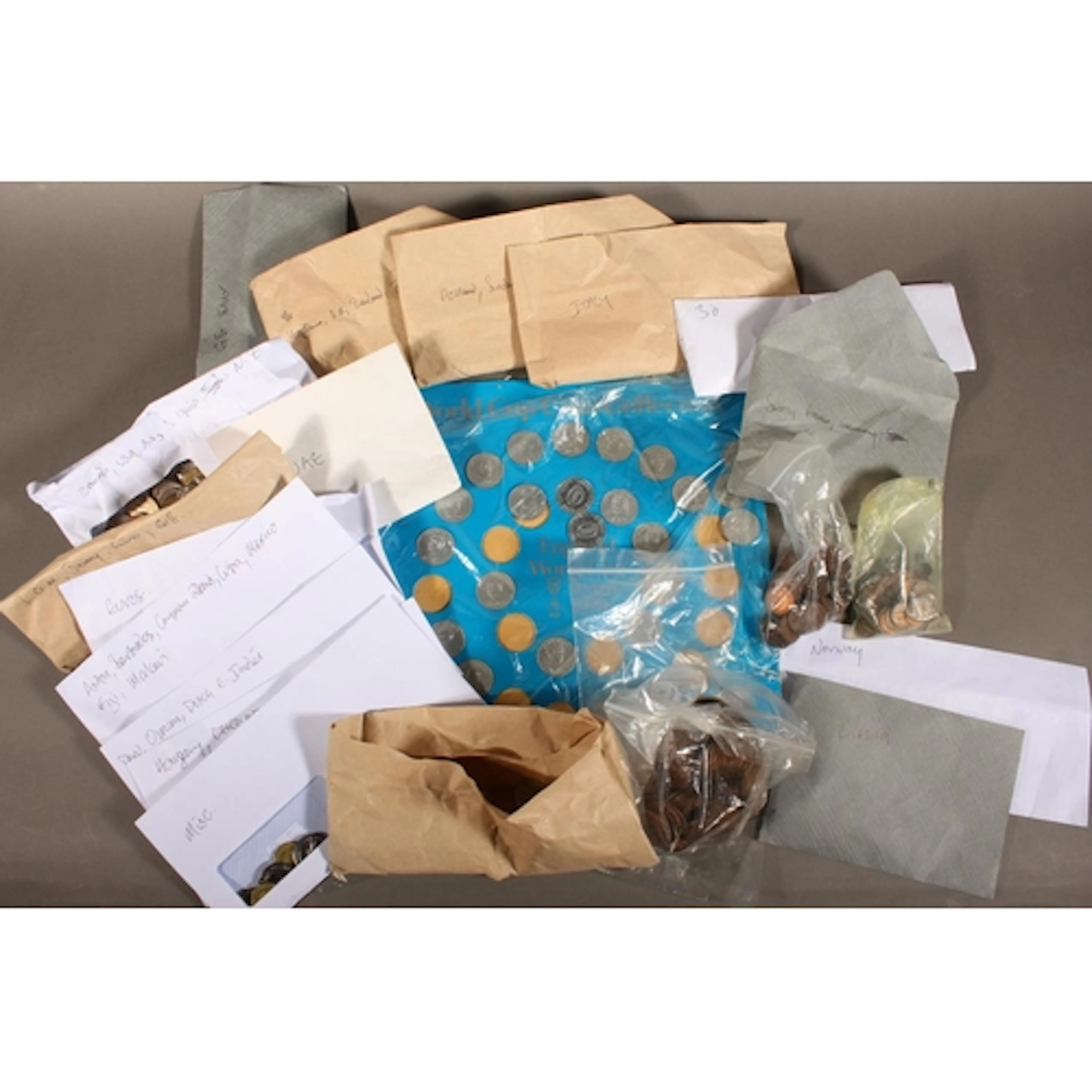 Coin collection to include GREAT BRITAIN, UNITED ARAB EMIRAT...