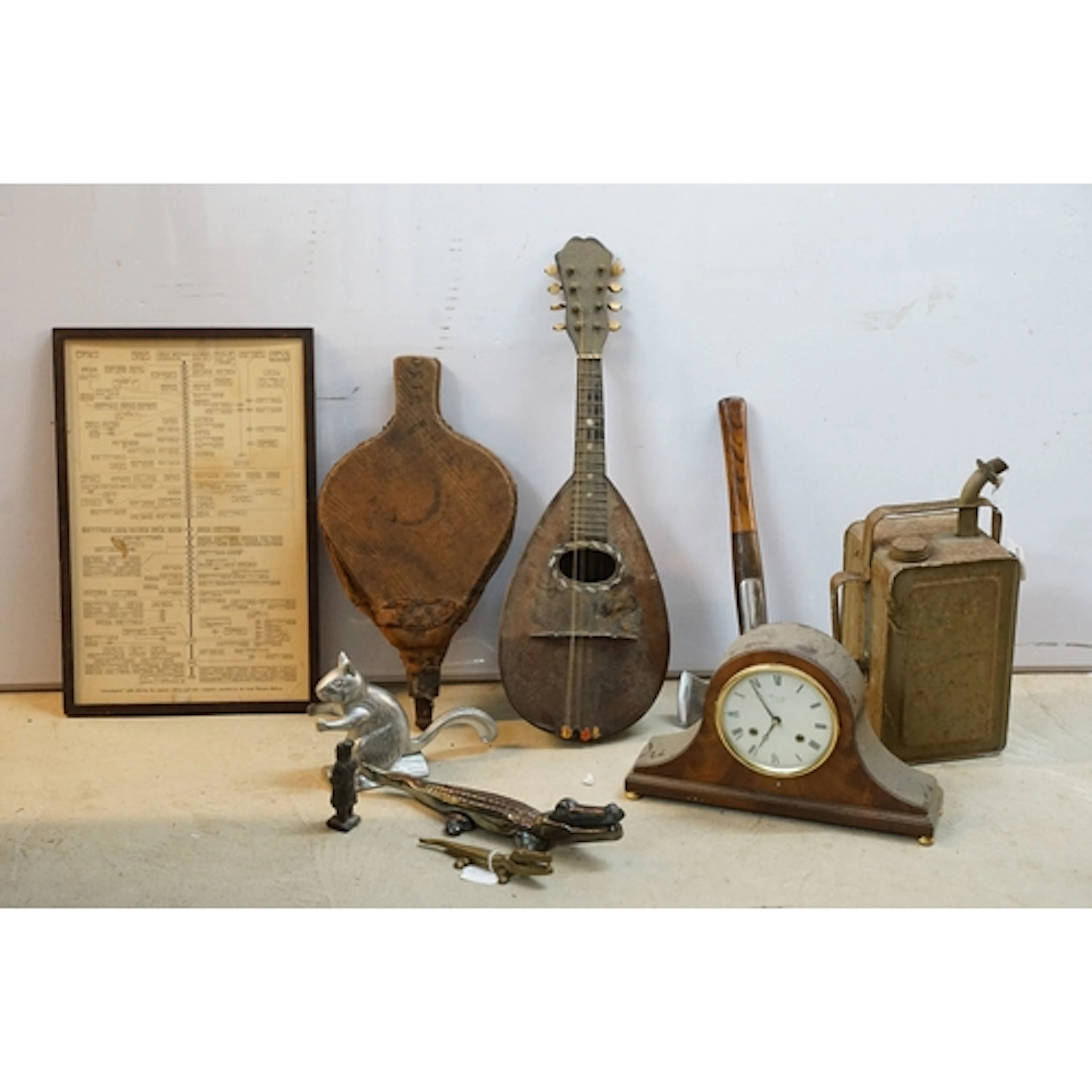 Mixed collectables to include Esso Blue paraffin cannister t...