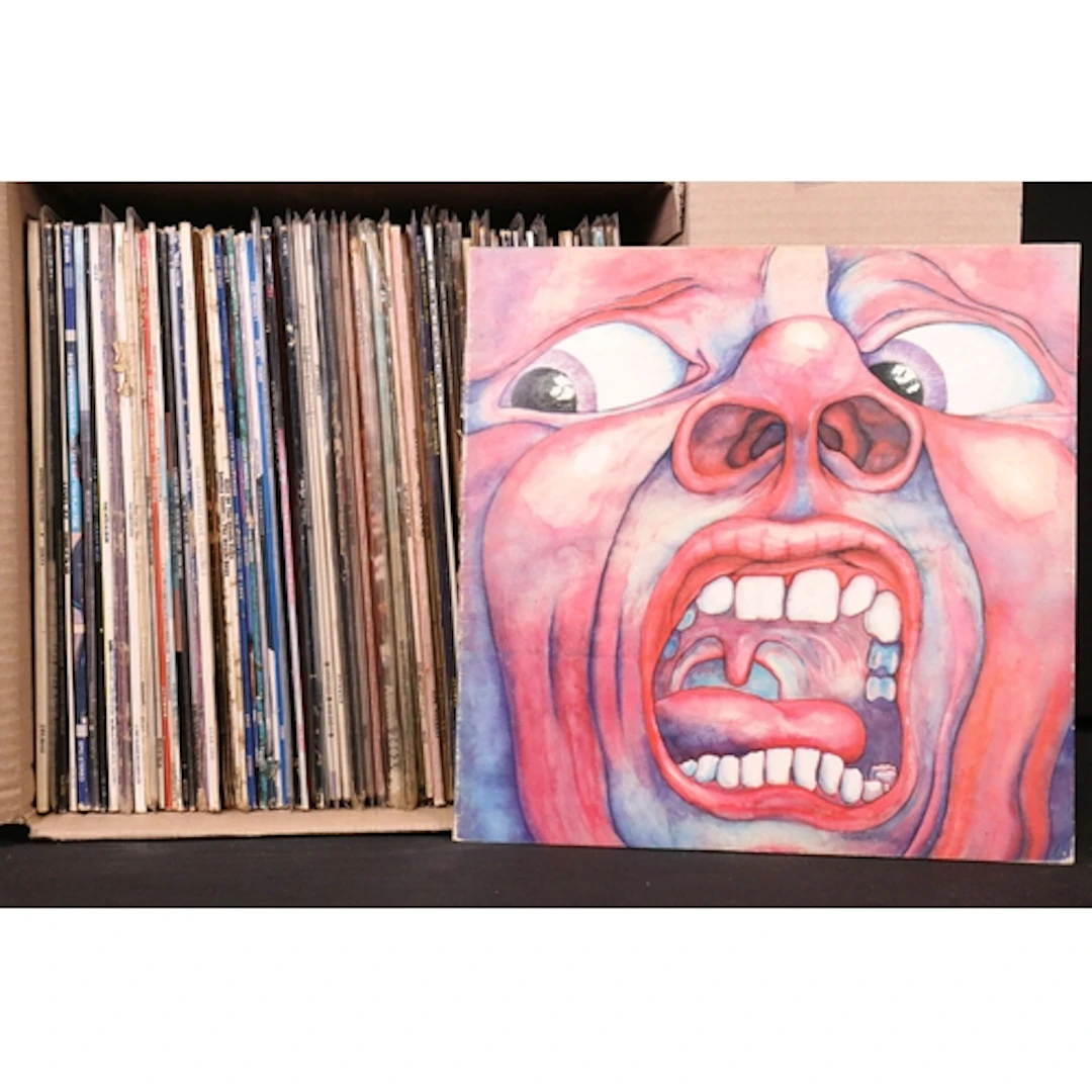 Vinyl - Over 80 Rock & Pop LPs to include King Crimson, Patt...