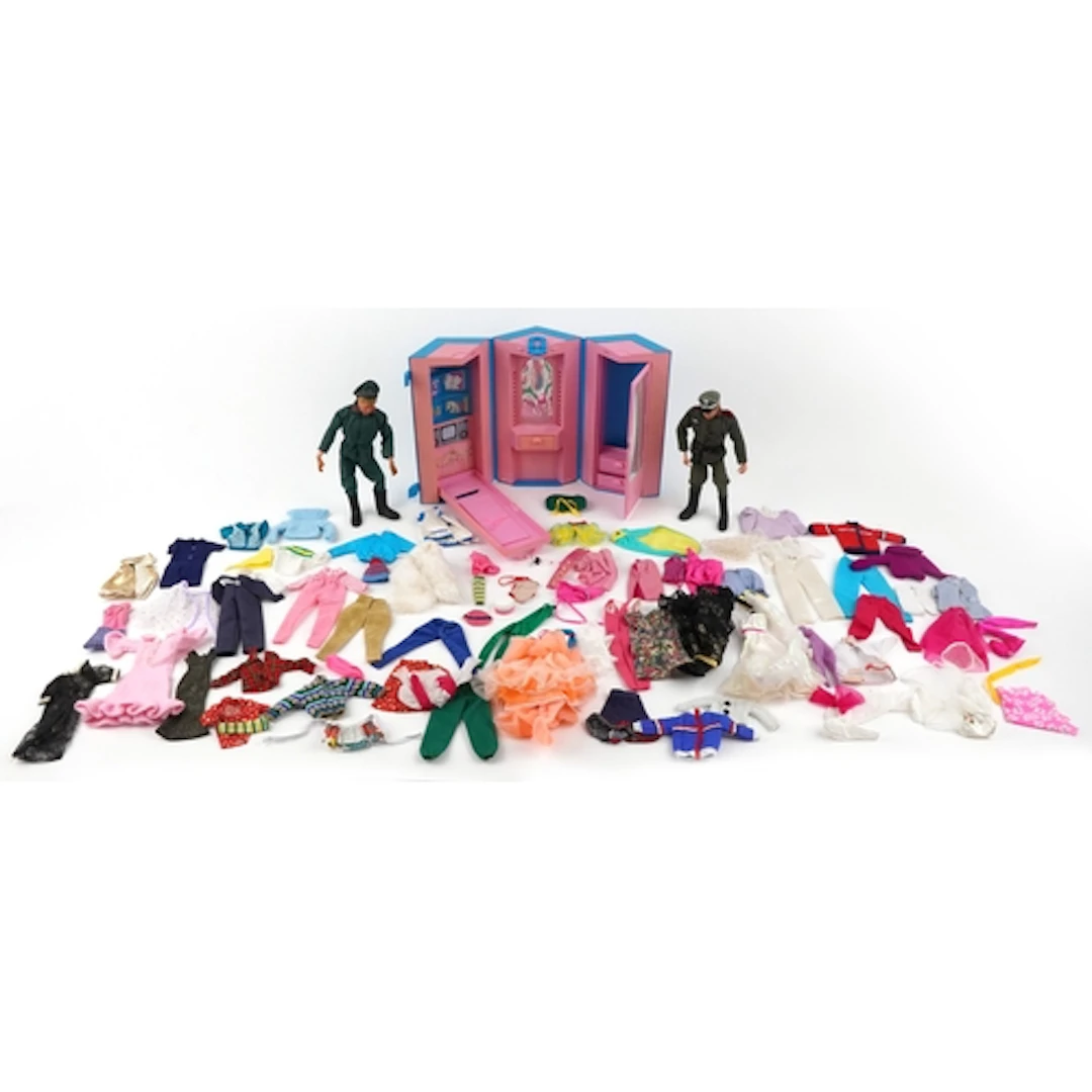 Vintage and later dolls, doll's clothes and accessories incl...