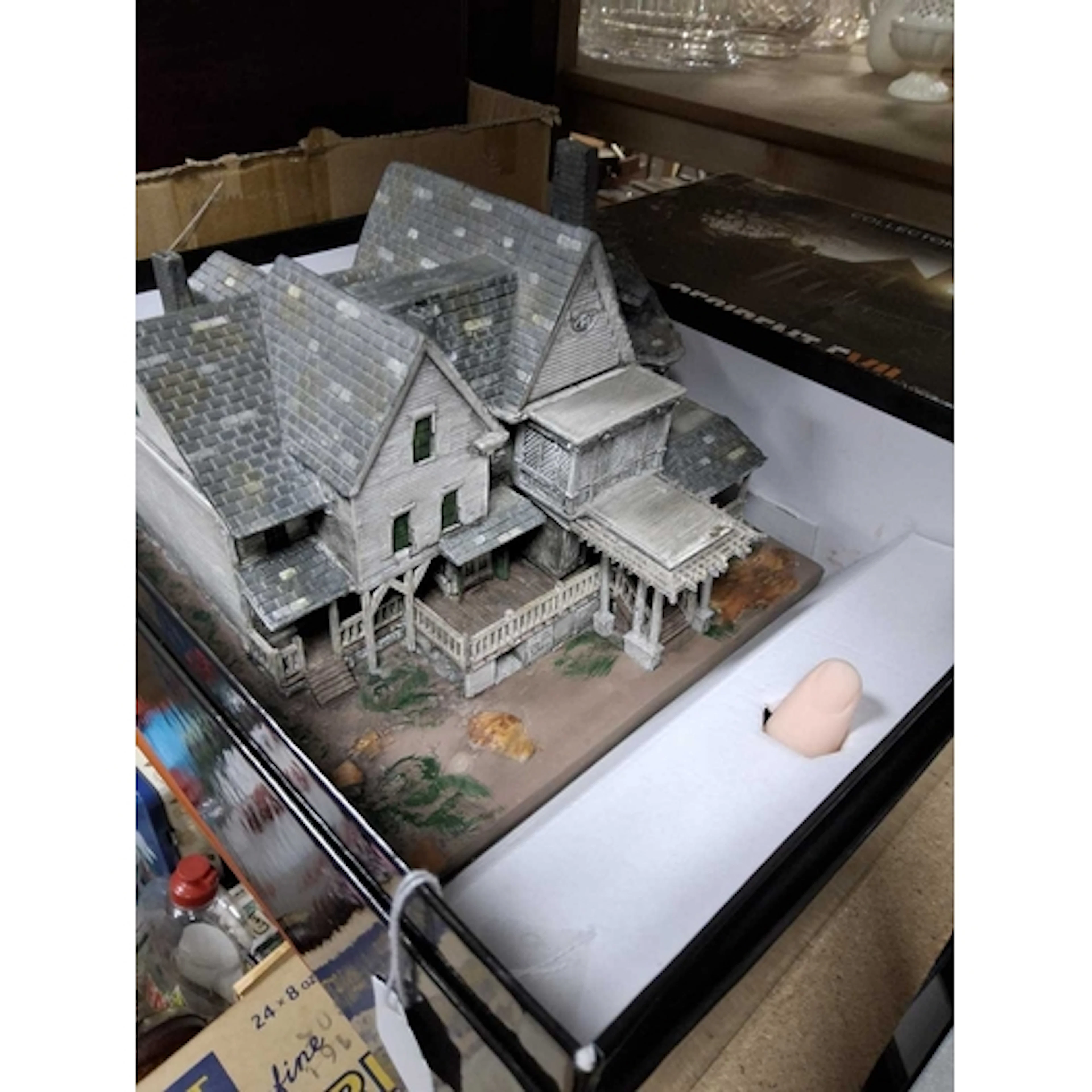 A CAPCOM RESIDENT EVIL 7: BIOHAZARD SET FOR PLAYSTATION 4, U...