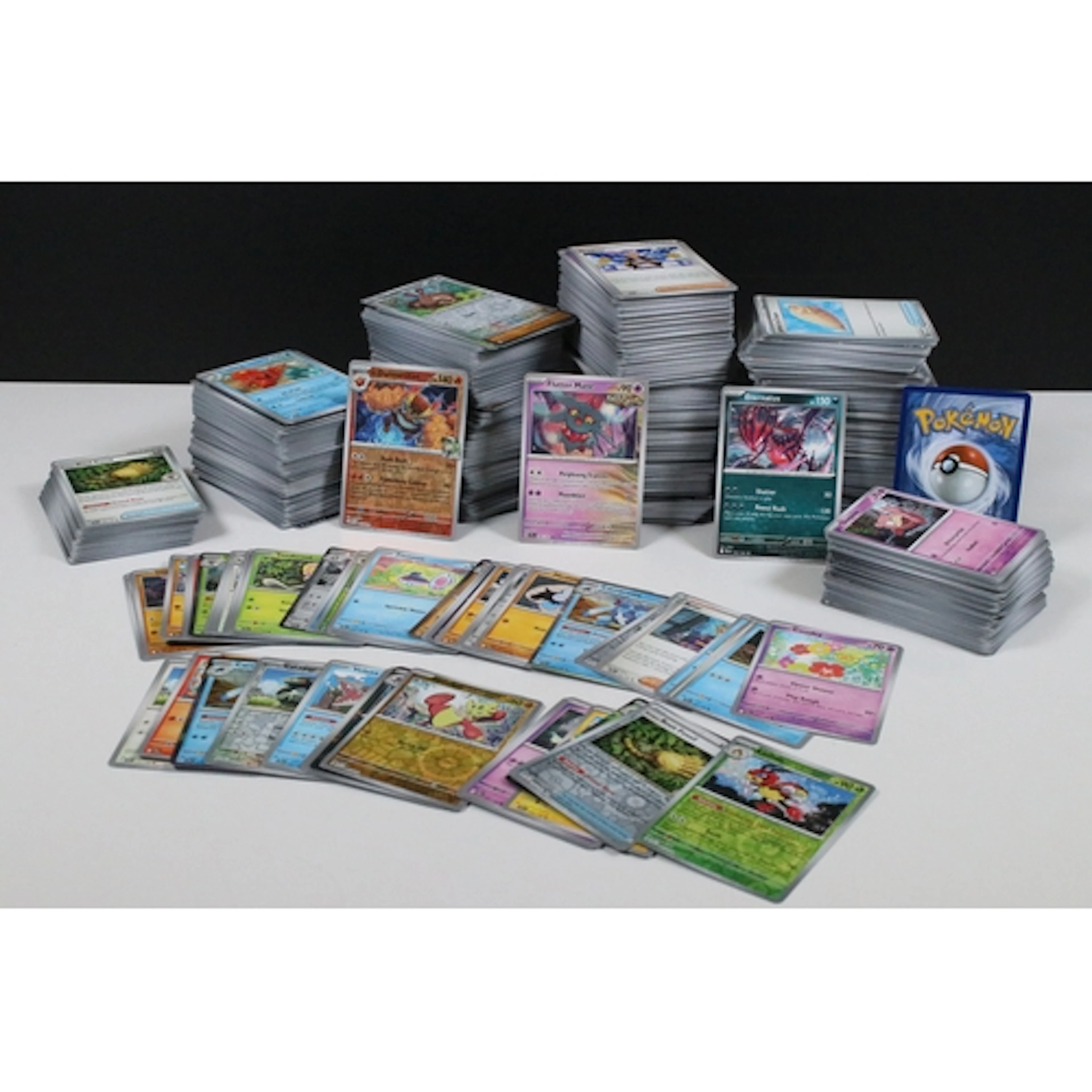 Pokemon Trading Cards - Collection of Pokemon cards from var...