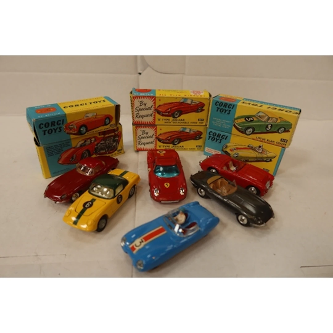 Corgi Toys 300, 307, 314, 319, 151A, 307