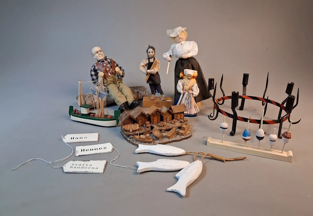Diverse. Bl.a Charlotte Weibull & Lena Holning figurer.