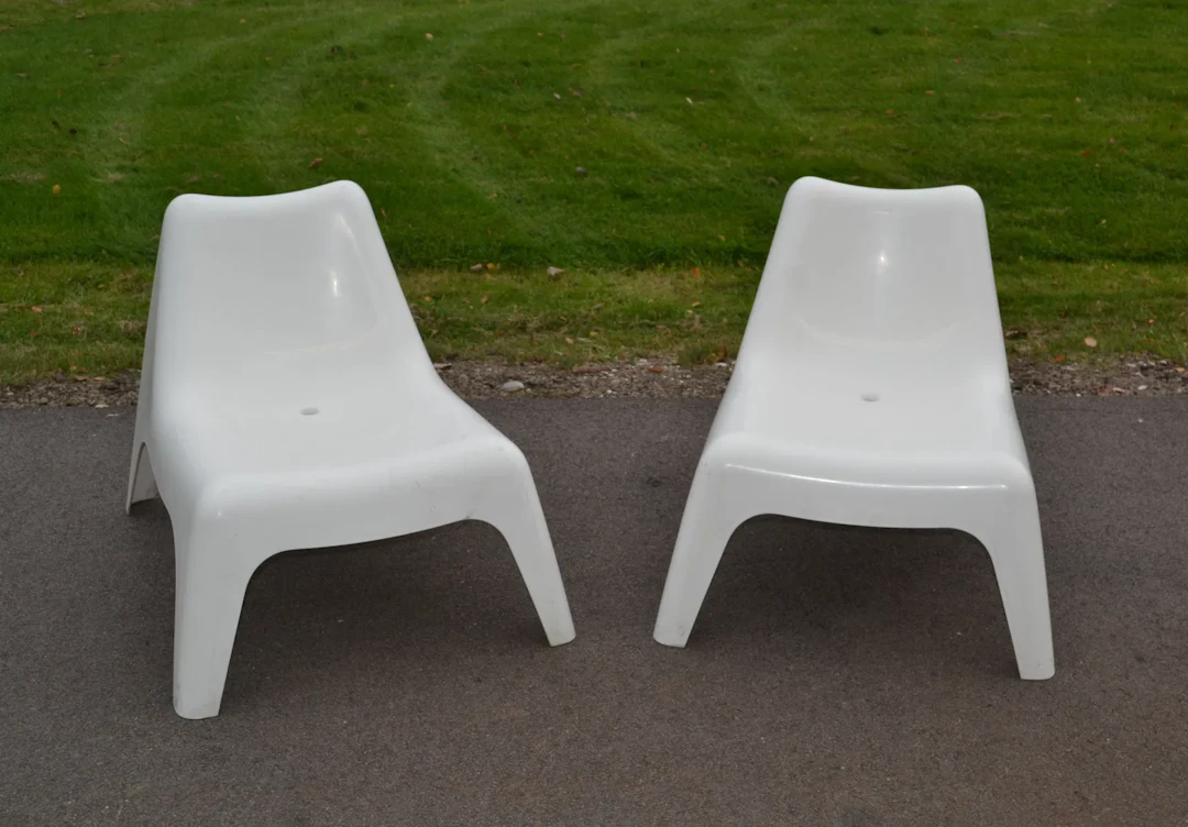 THOMAS SANDELL. 2 Fåtöljer, "Vågö", PS Collektionen, IKEA, plast.
