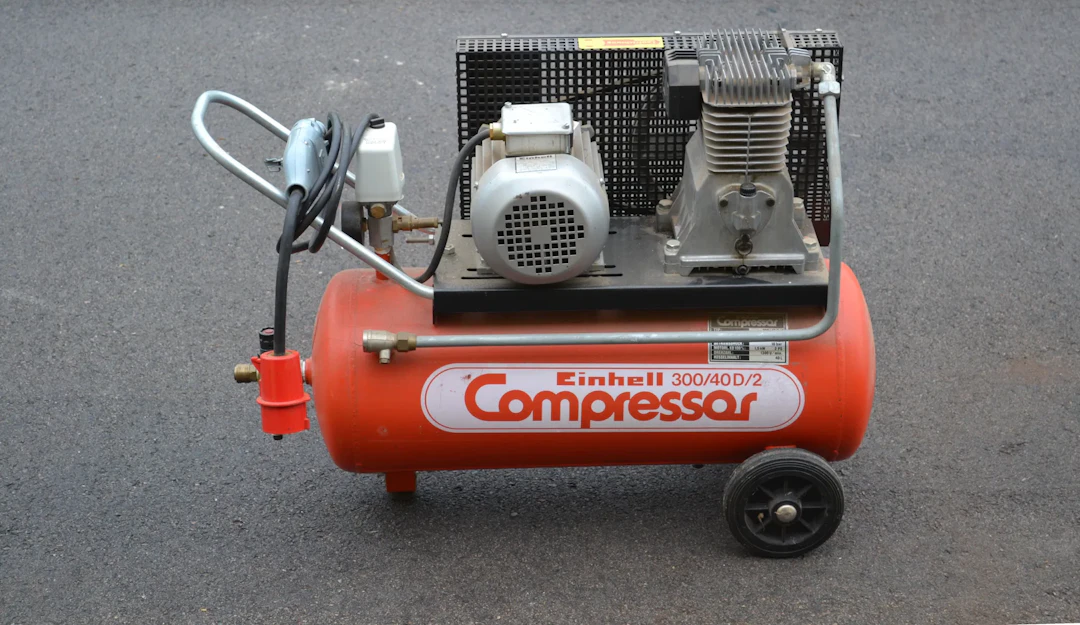 Kompressor. Einhell 300/40D/2