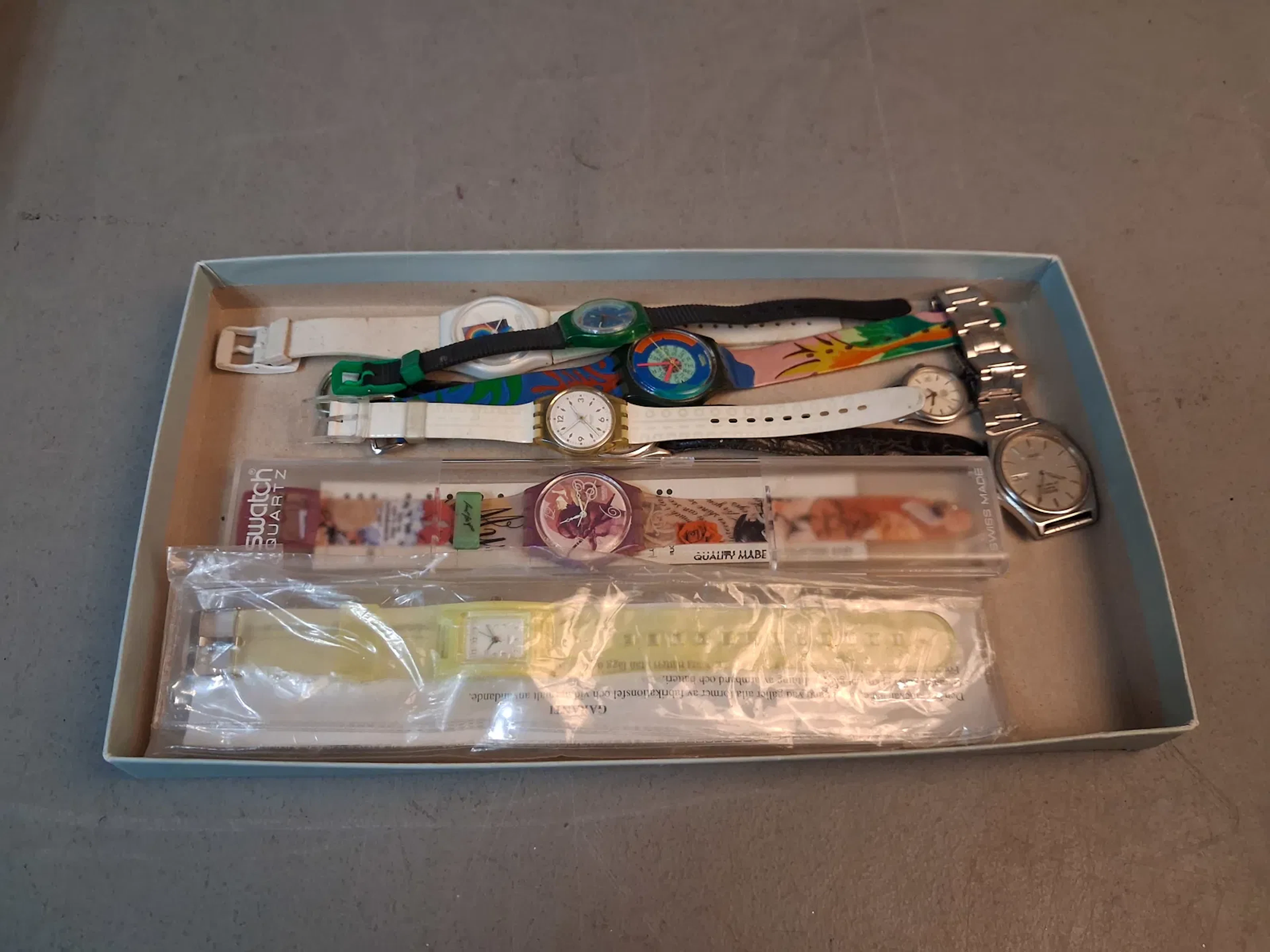 Diverse klockor. Bl.a Seiko, Trissot, Swatch m.m.