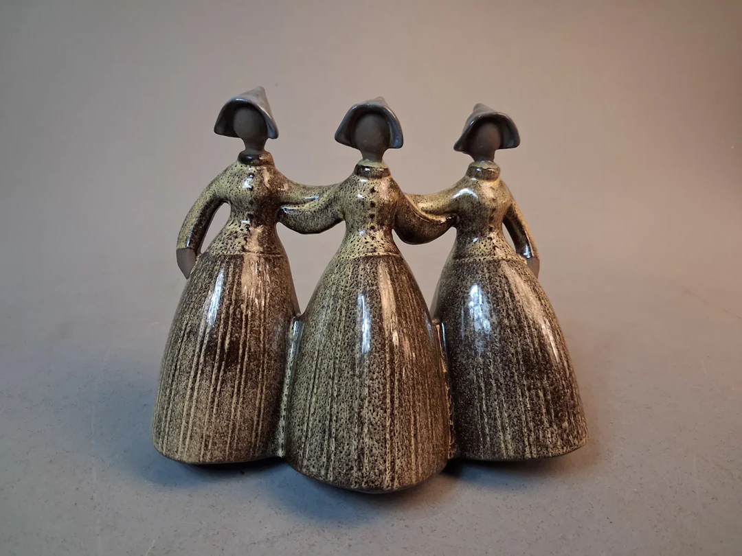 ELSI BOURELIUS. Figurin, JIE Gantofta.
