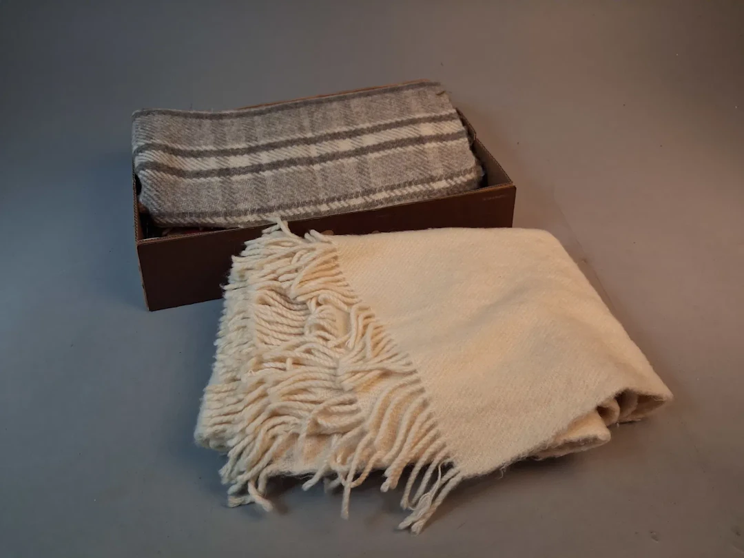 Diverse textil, Bl.a 2 Filtar.