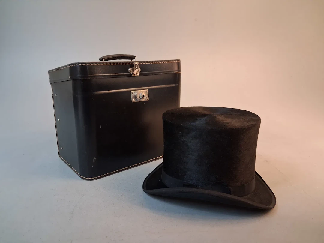 Hatt i box. Hellberg Eslöv.
