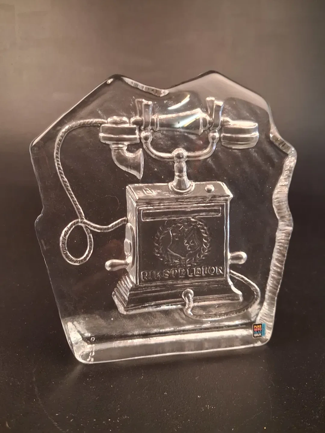 Glasblock, Pukeberg glasbruk. "Rikstelefon".