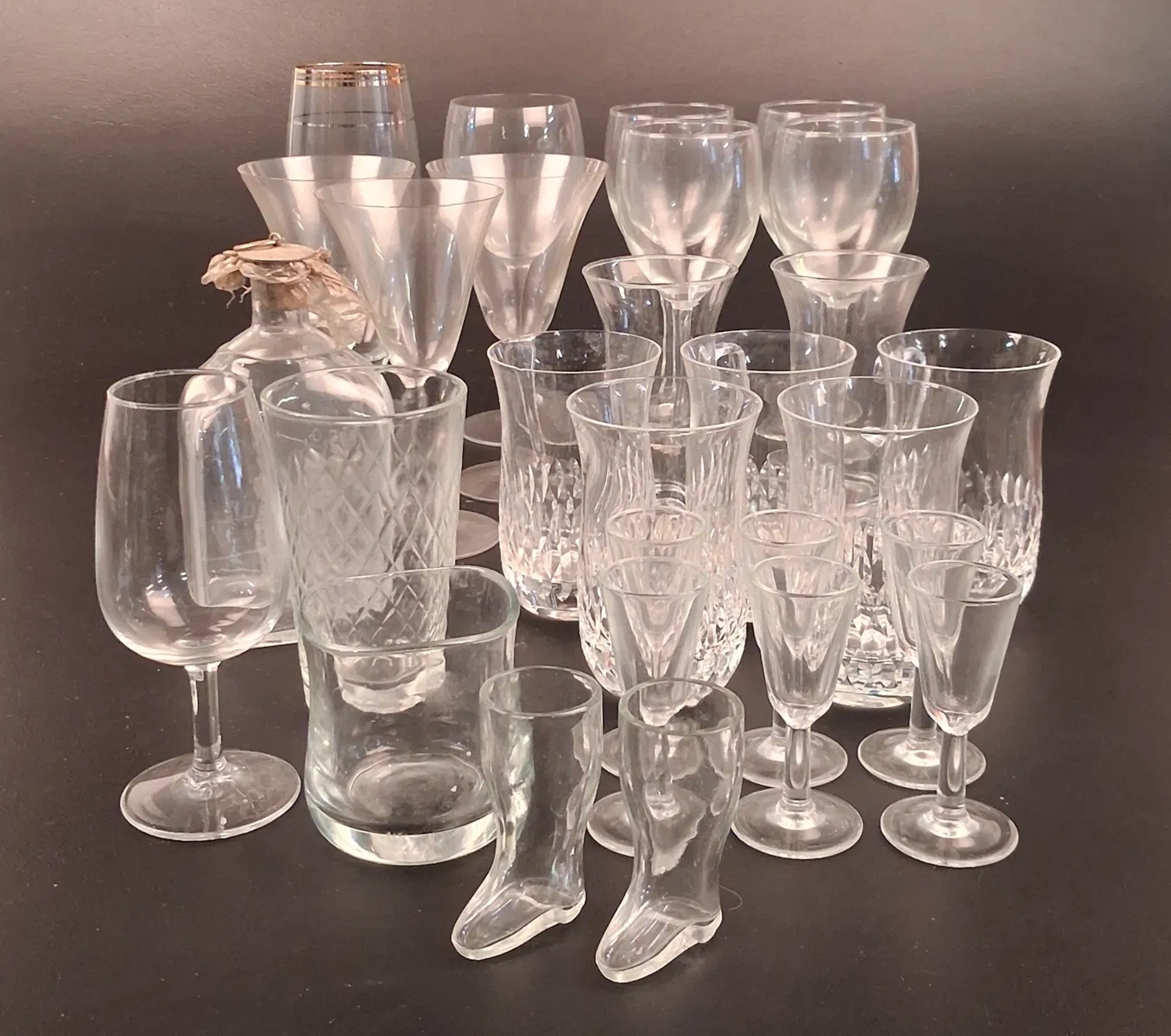 Diverse spritglas.