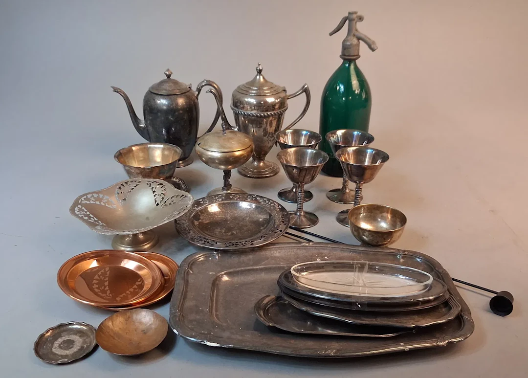 Diverse. Bl.a nysilver m.m.
