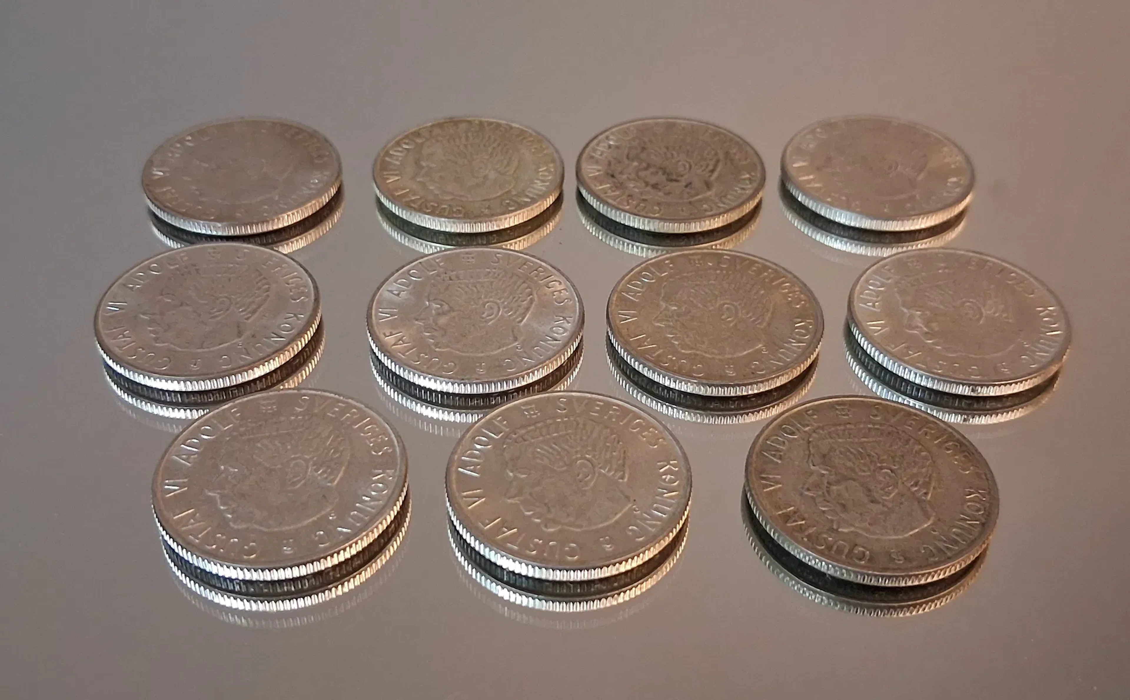 11 Stycken 2 Kronor. Silverhalt 40%, 154gram., 1954-1959.