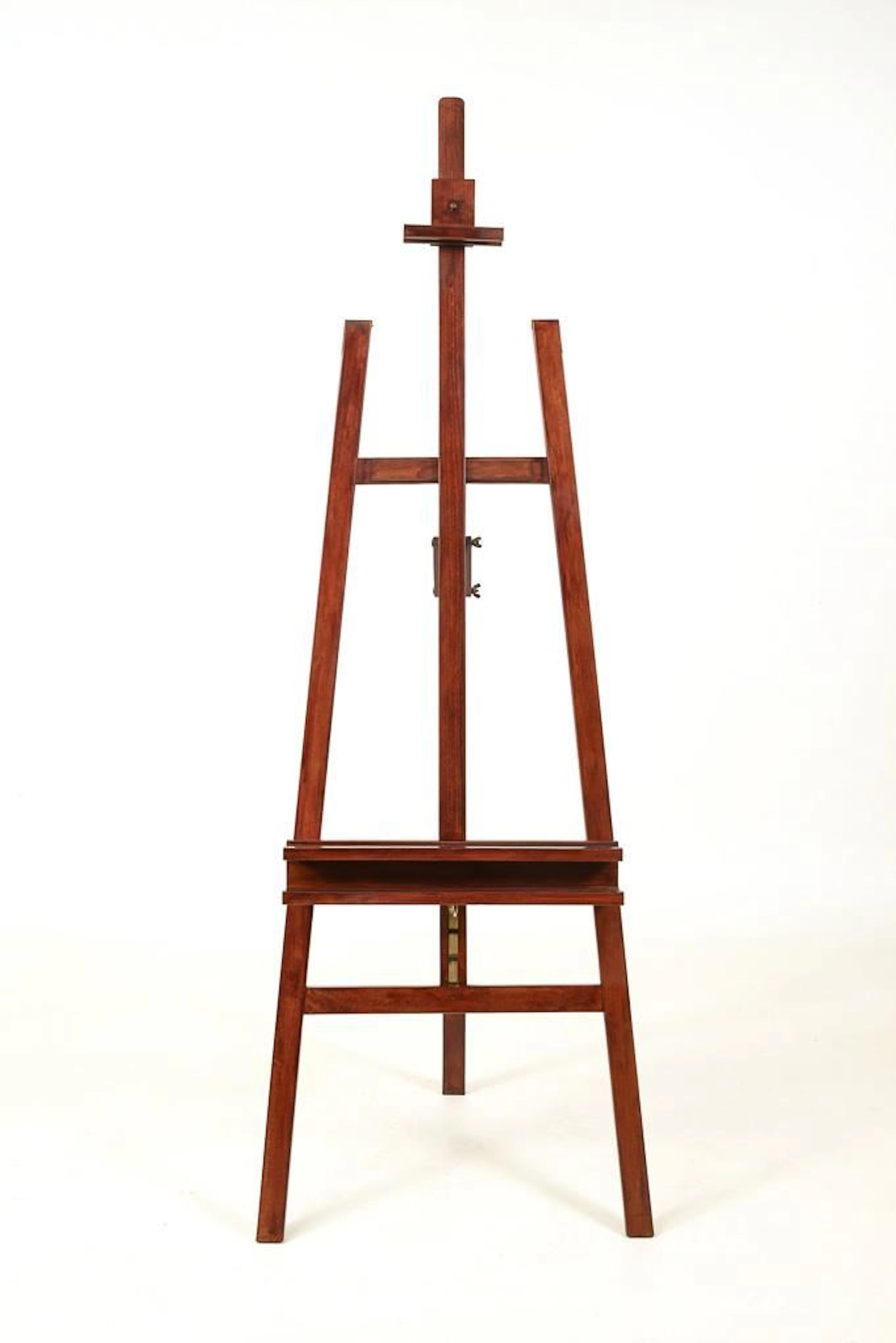 Art Deco easel.