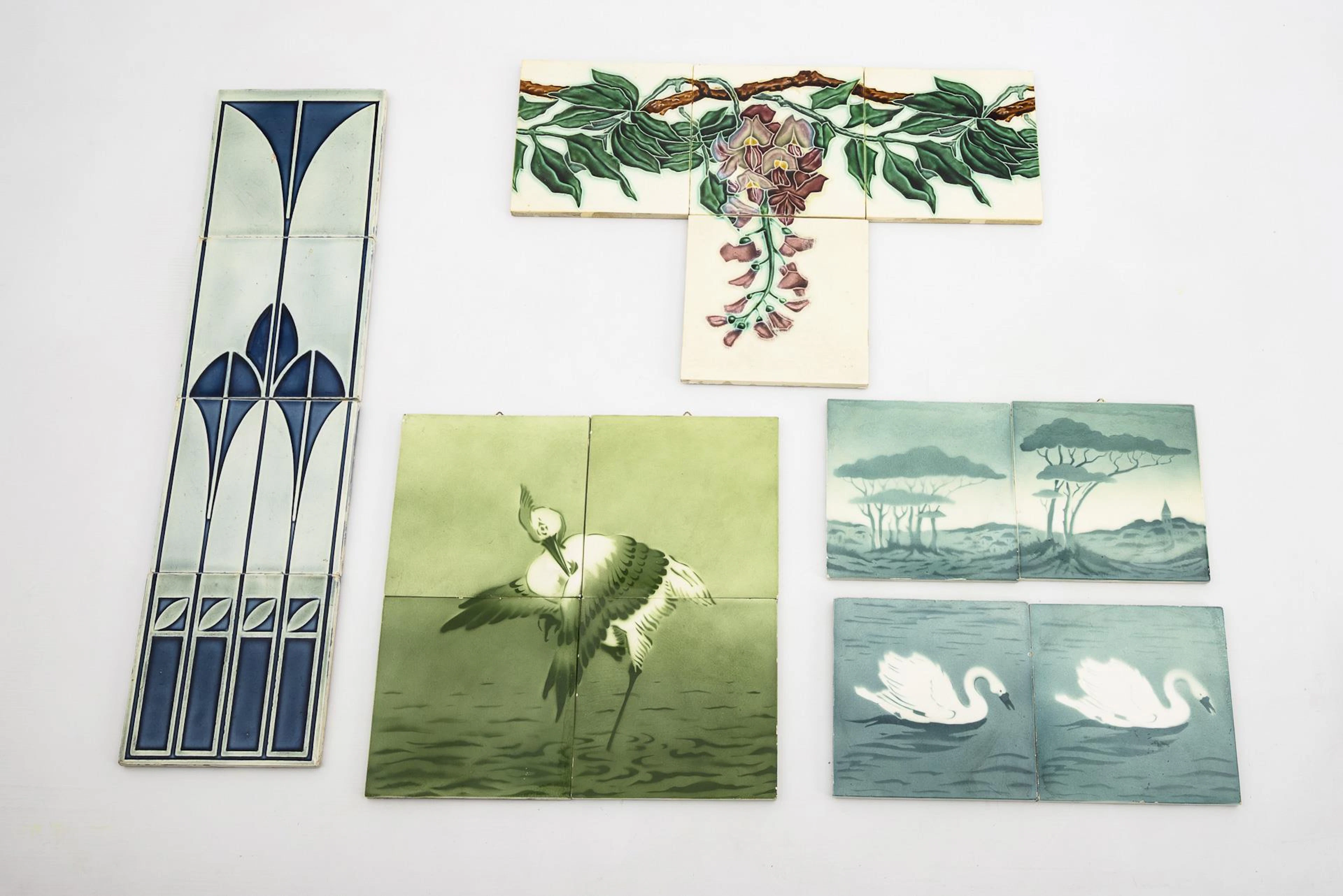 4 Art Nouveau tile pictures.