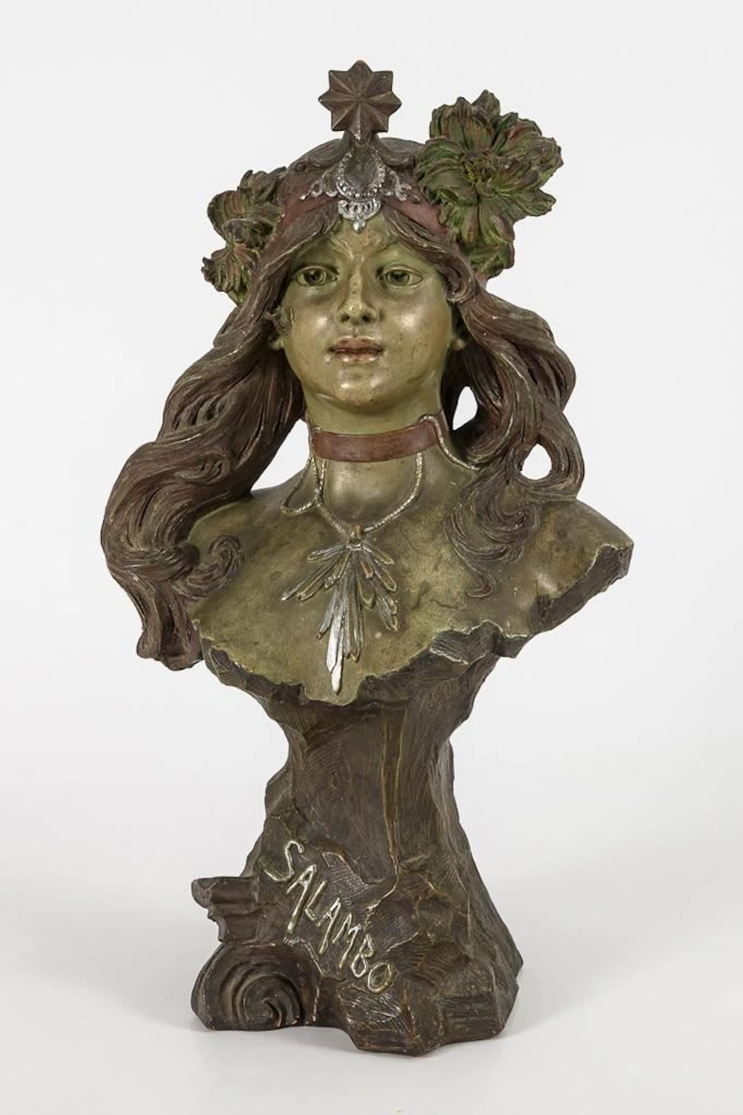 "Salambo" bust.