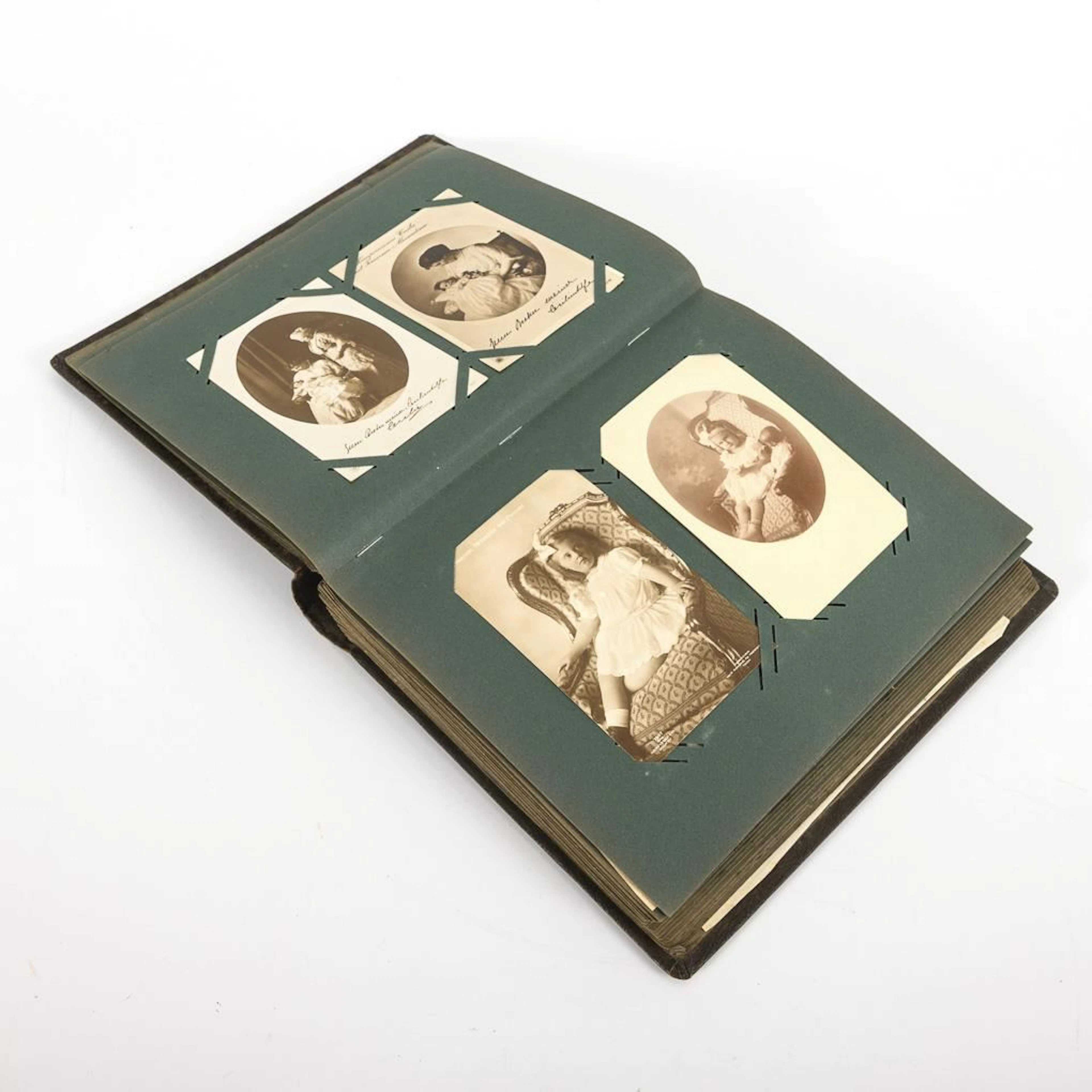 Postcard album containing approximately 117 postcards - Nobility