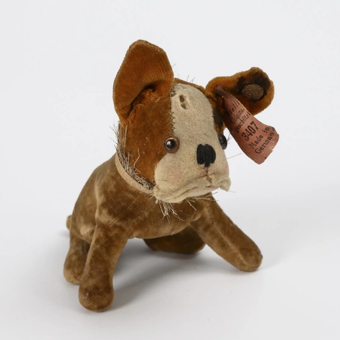 Rare early Steiff Bully.