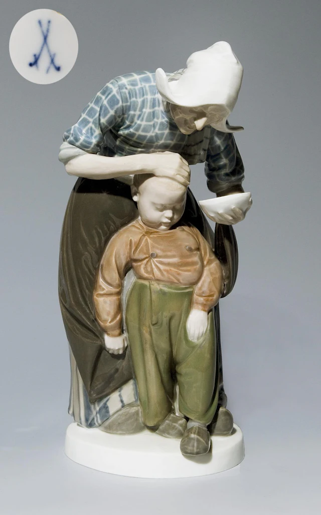 Art Nouveau figurine group: Dutch grandmother with child. Meissen.