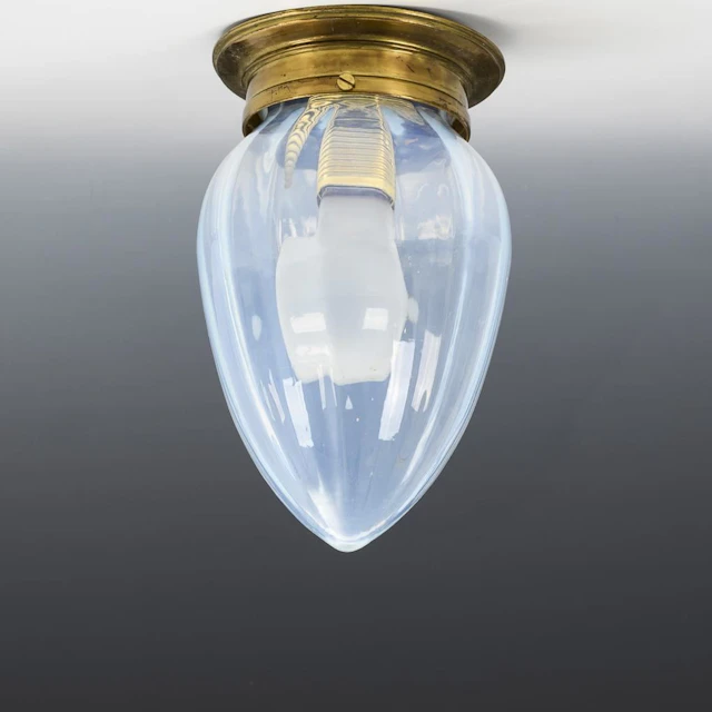 Ceiling lamp.