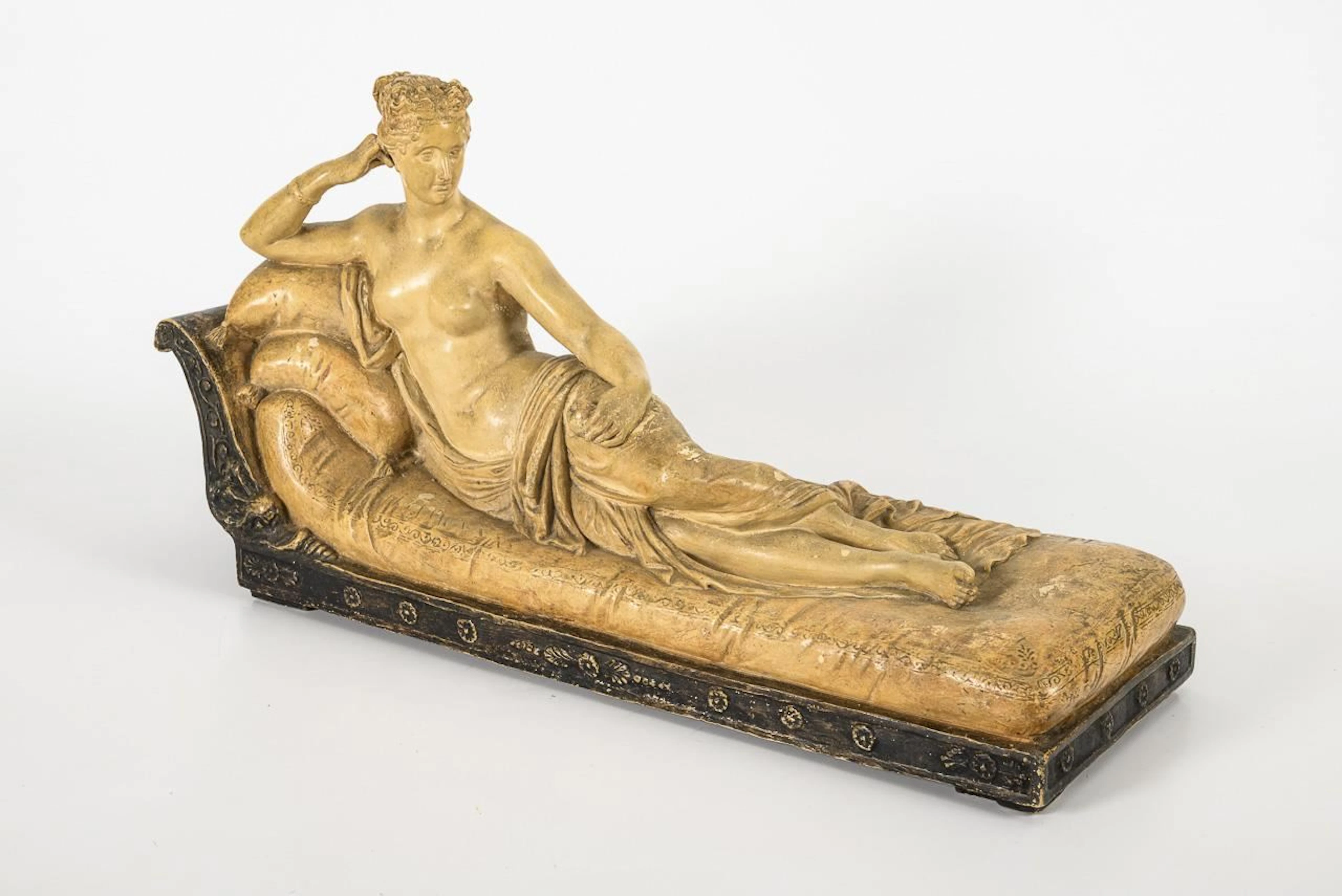 Reclining Venus. Vienna-based manufacturer Friedrich Goldscheider.