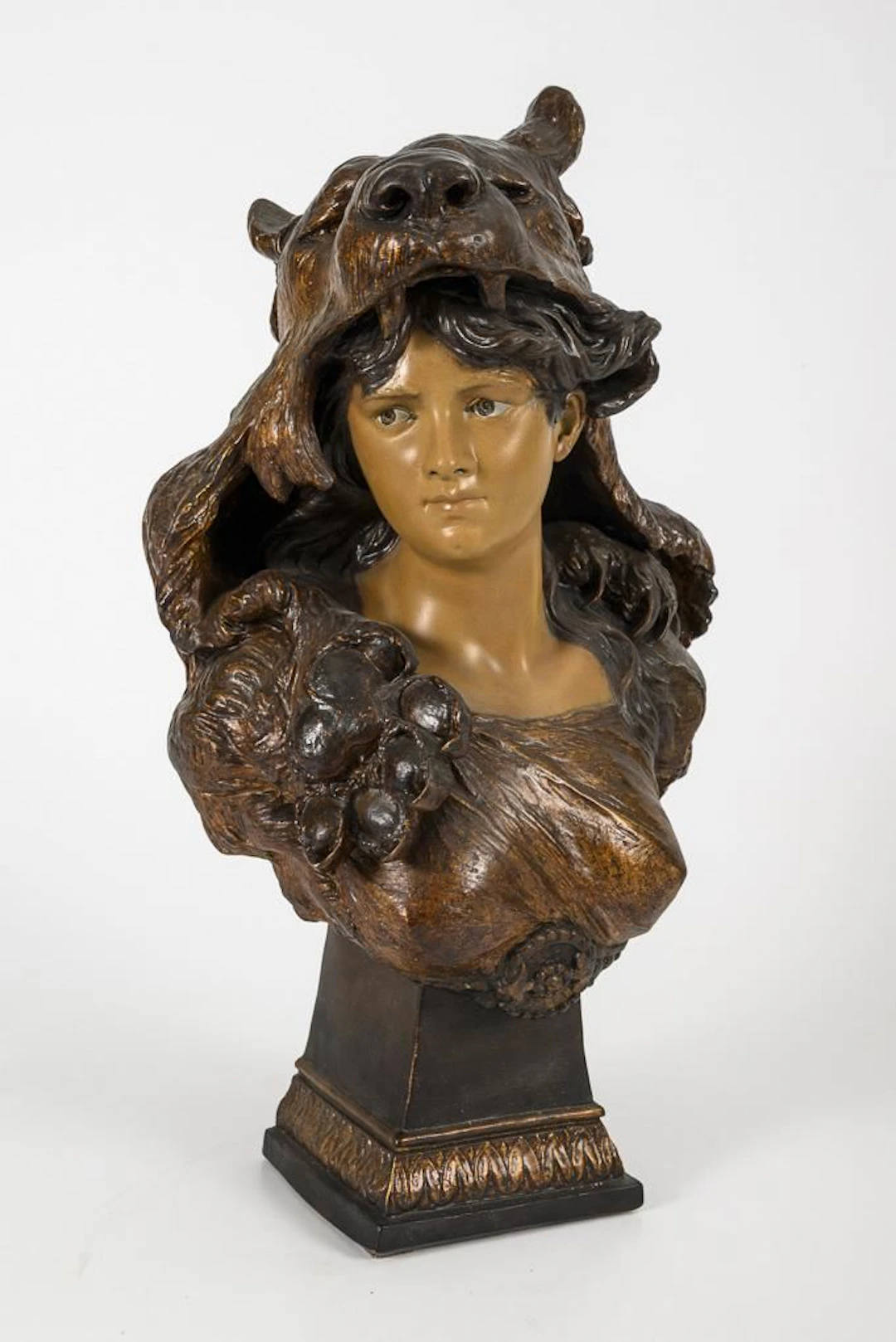 "Chriemhilde" Bust. Vienna-based manufacturer Friedrich Goldscheider.