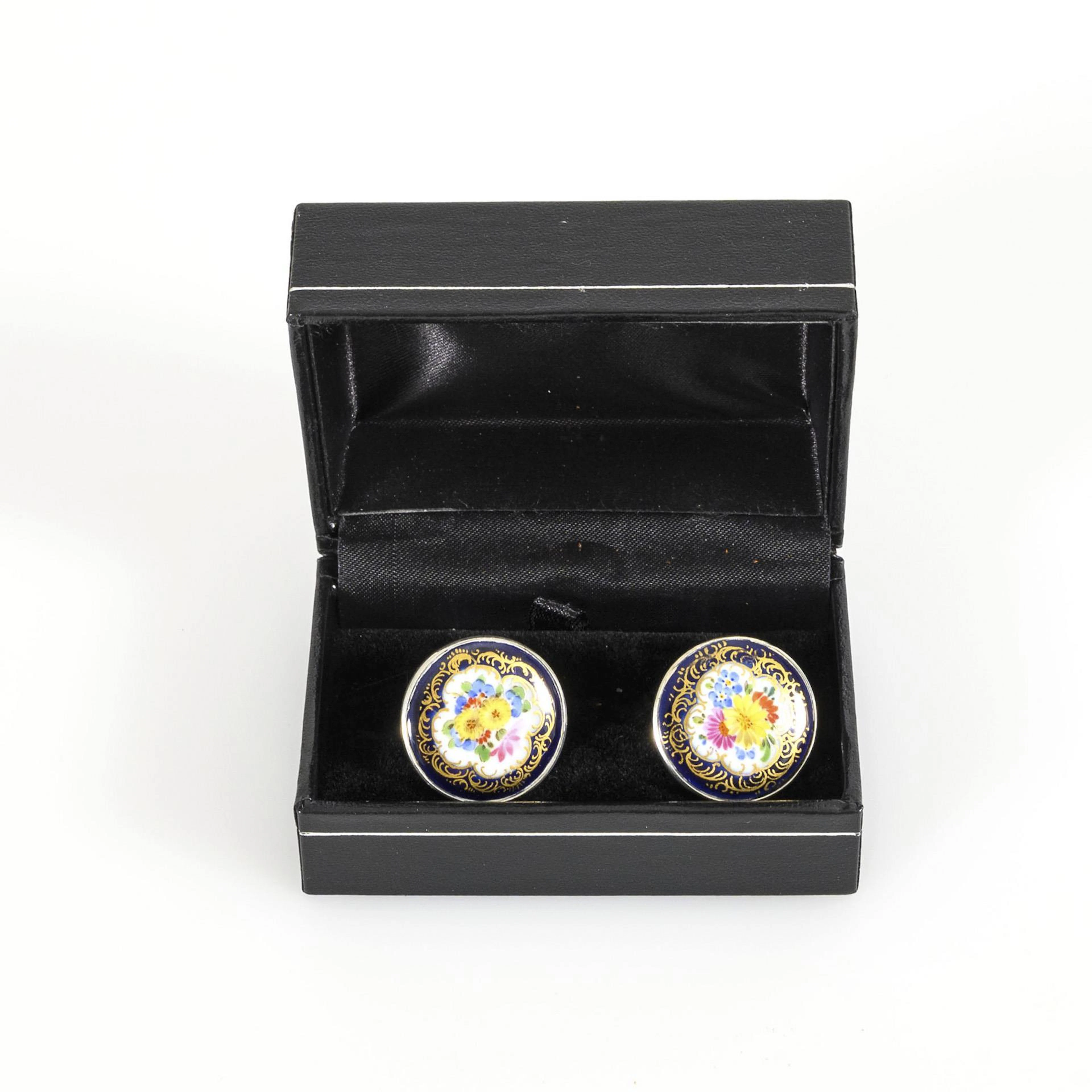 MEISSEN cufflinks with flower painting.