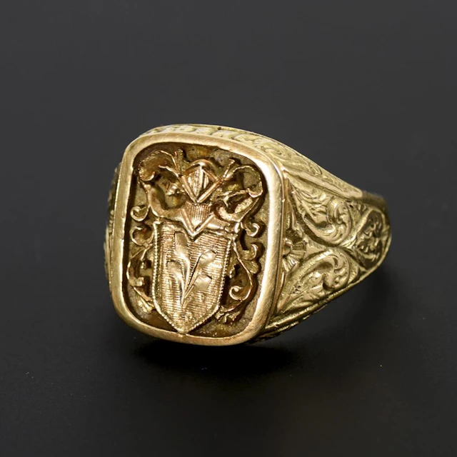 Coat-of-Arms Ring.