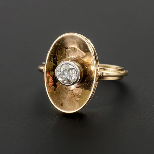 Ring by WILL ODENING from the late Art Deco period with an old-cut diamond.