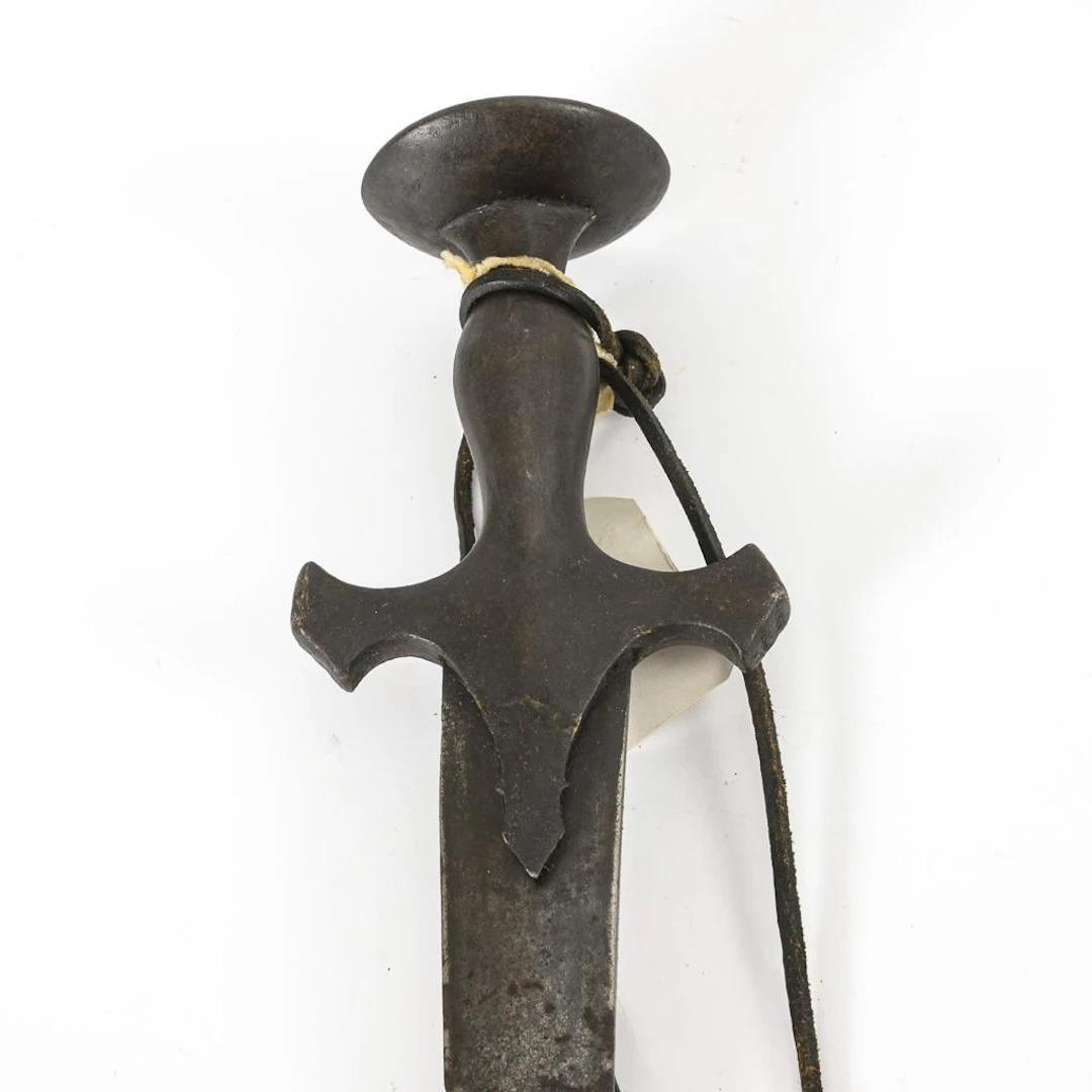 Kilich in sheath.