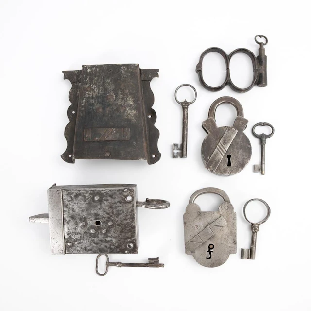 Set of five old locks.