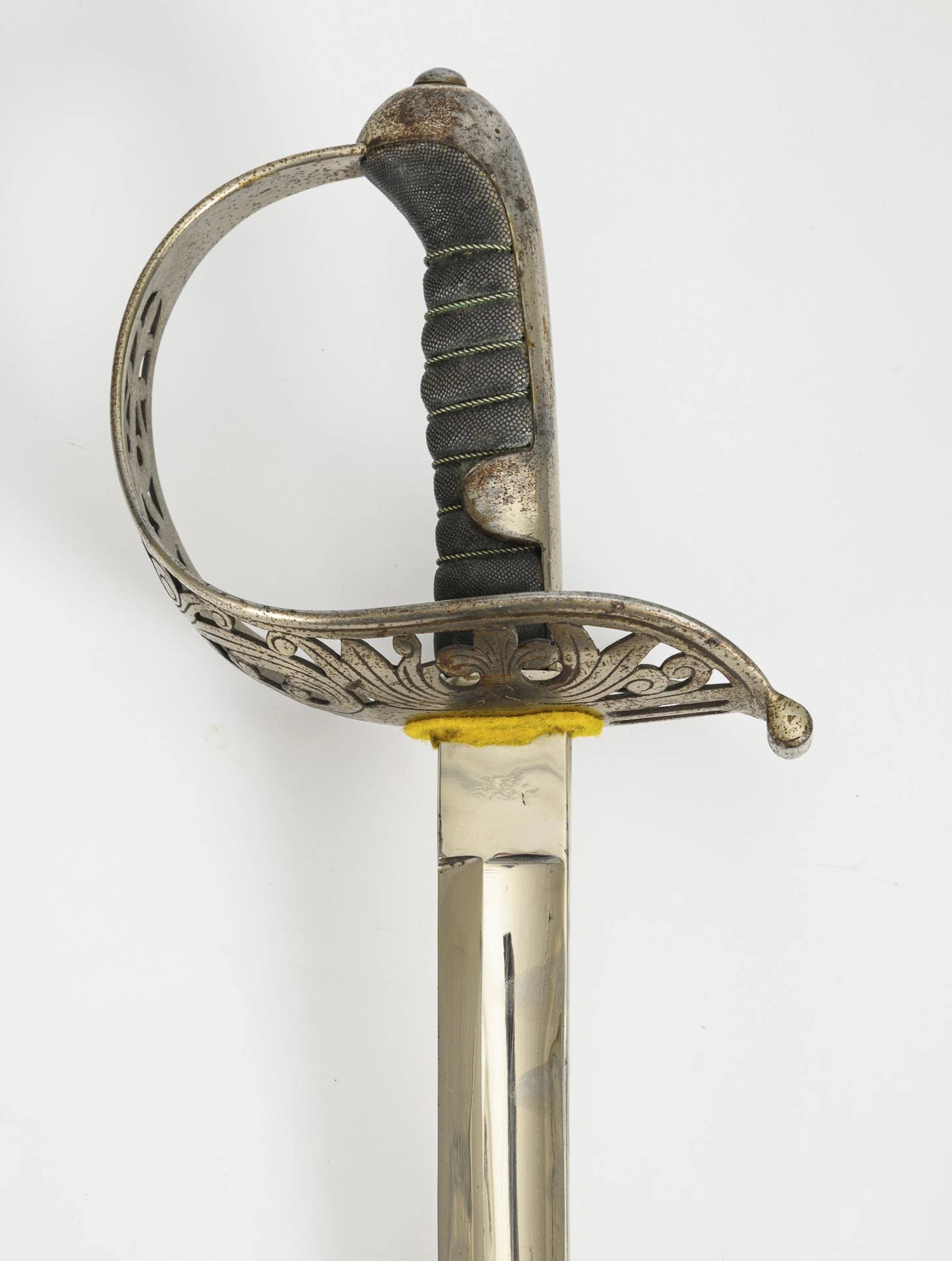 Cavalry officer's sabre M 1869.